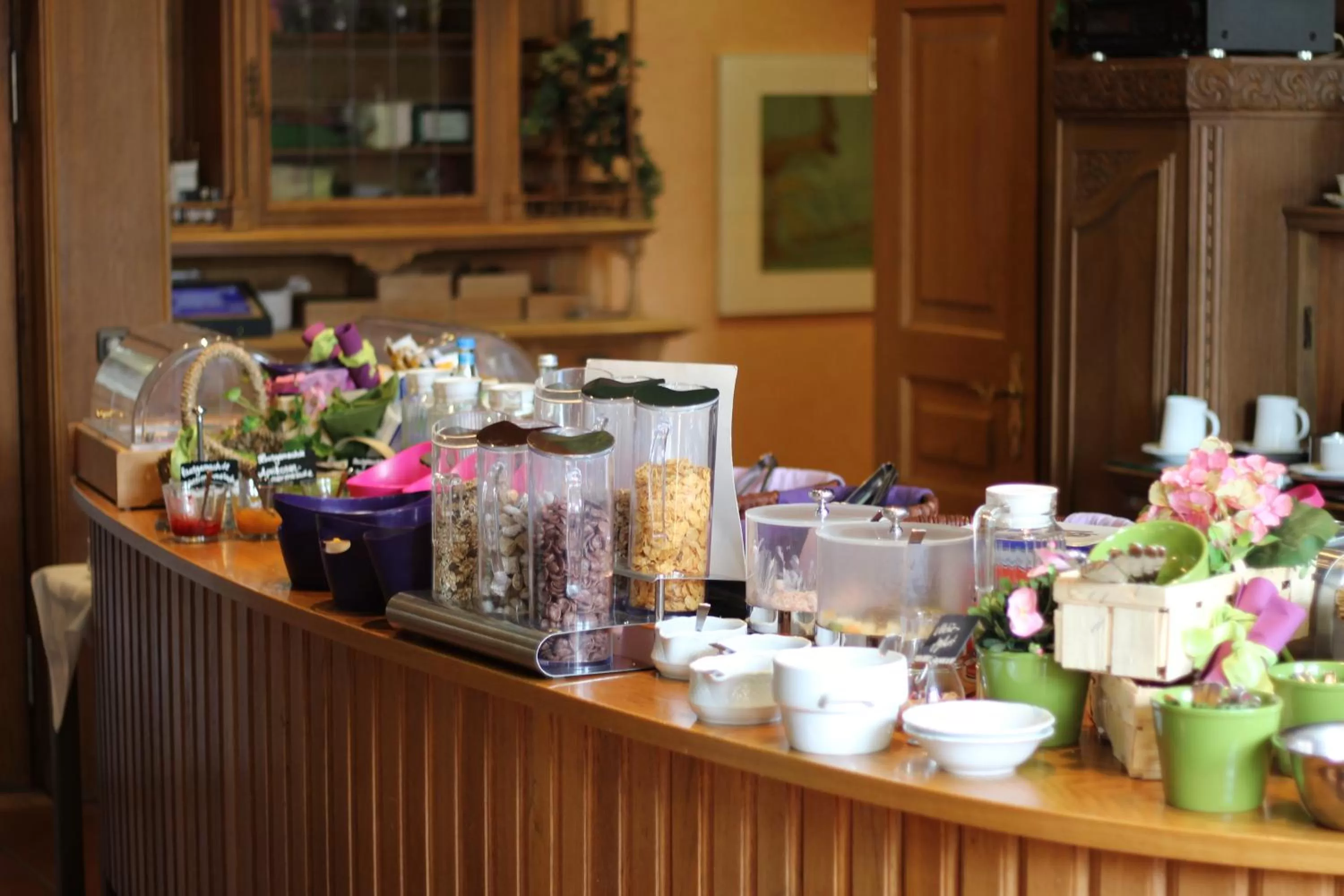 Restaurant/places to eat in An der Persiluhr Stadt-gut-Hotel