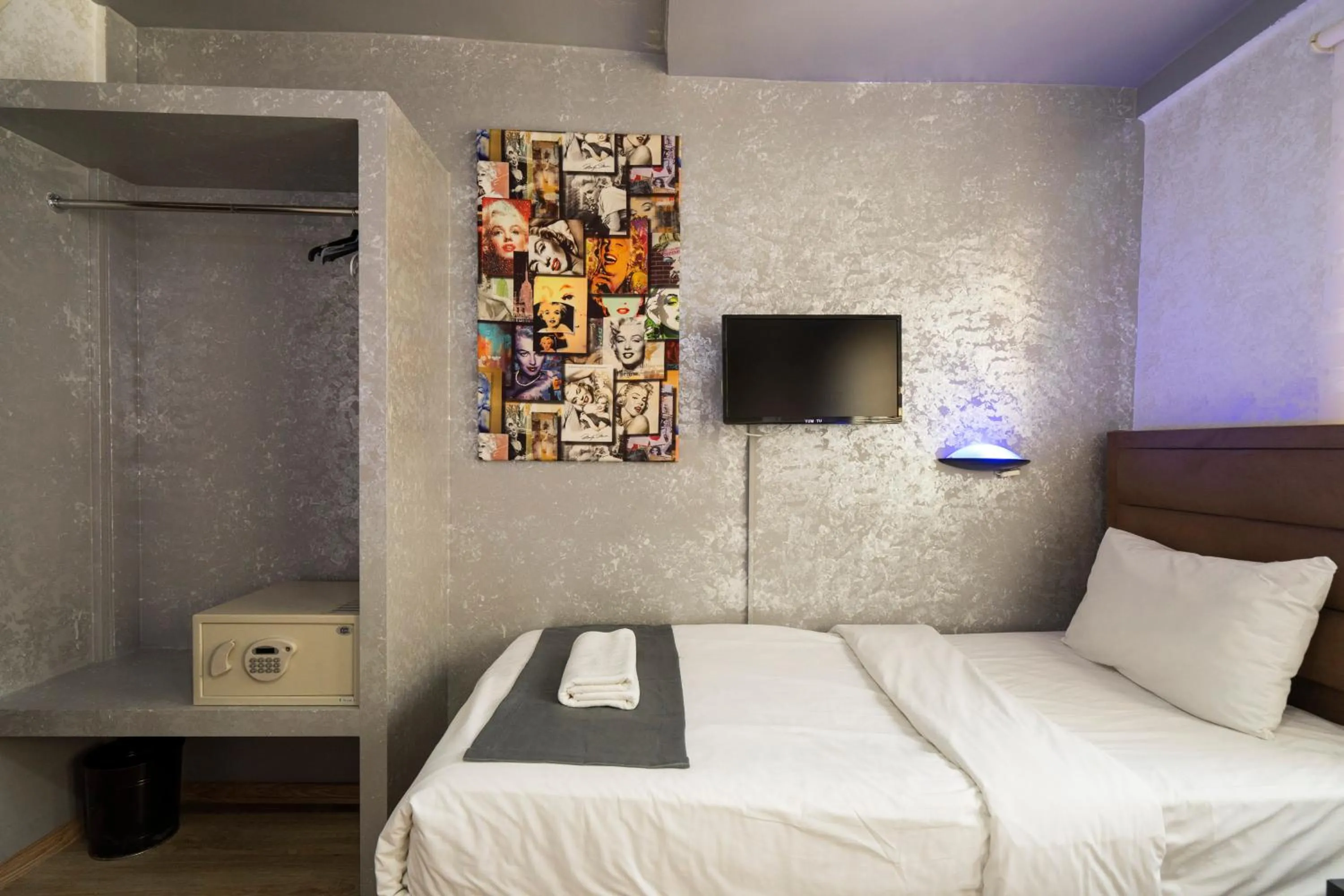 Massage, Bed in Taksim Alya Suites