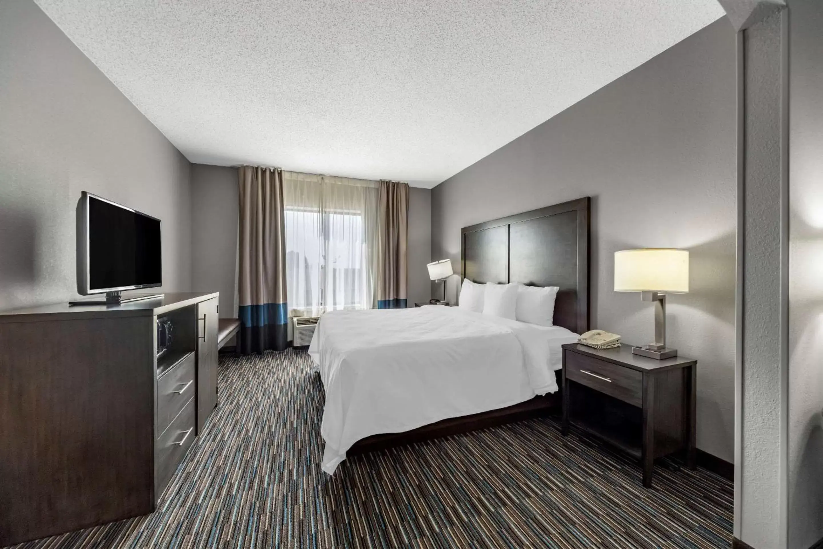 Photo of the whole room in Comfort Inn and Suites Quail Springs Photo of the whole room in Comfort Inn and Suites Quail Springs