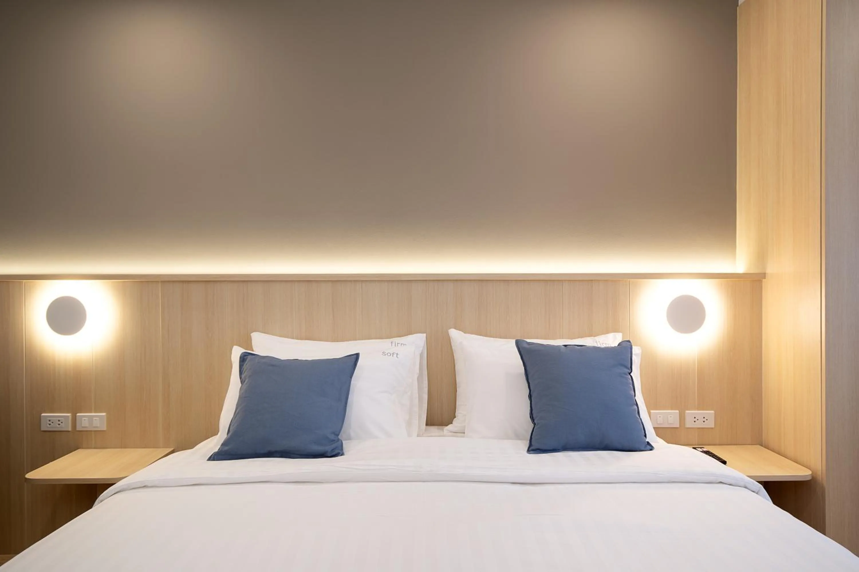 Bed in Diya Hotel Bangkok