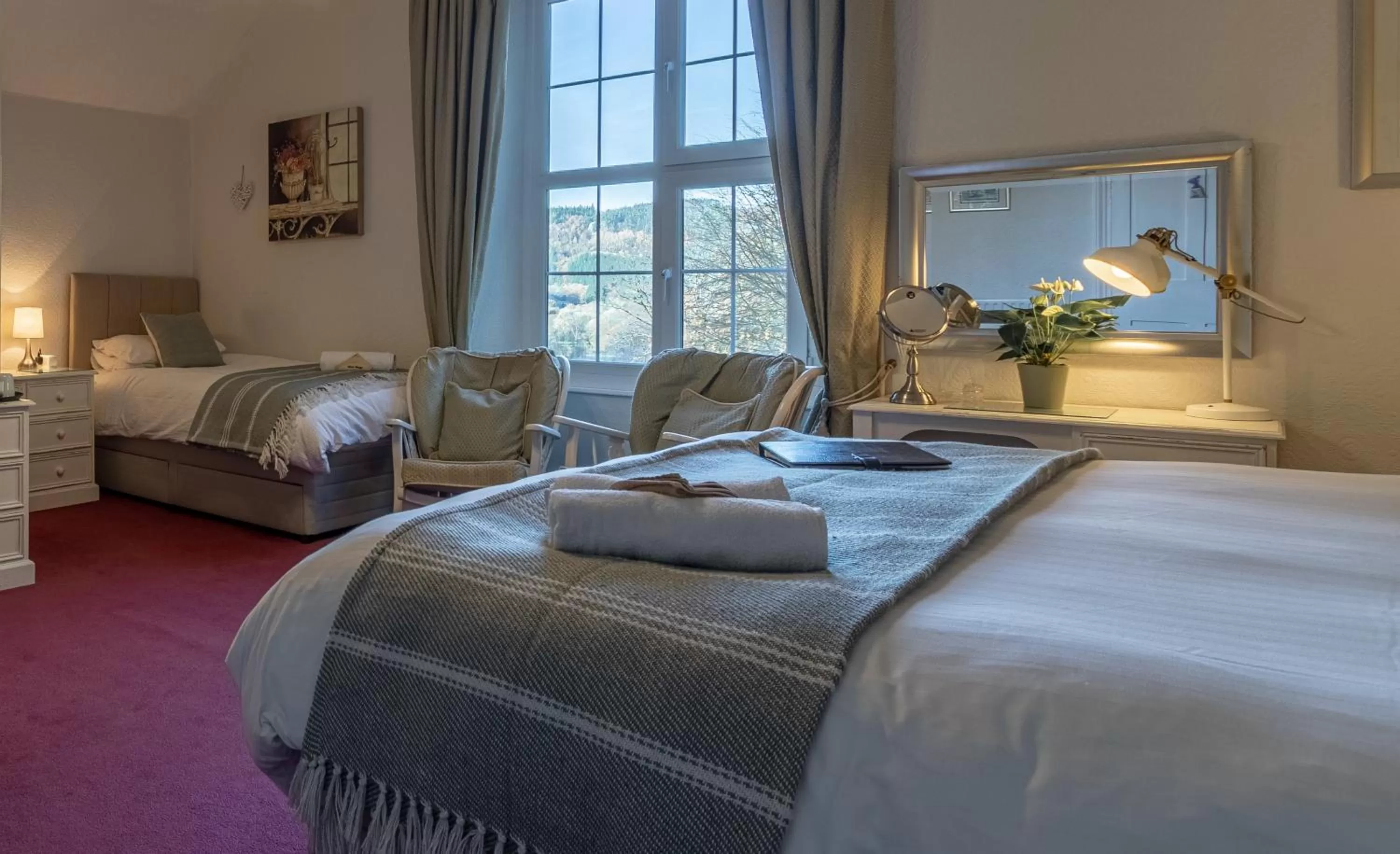 King Room in Glyntwrog House