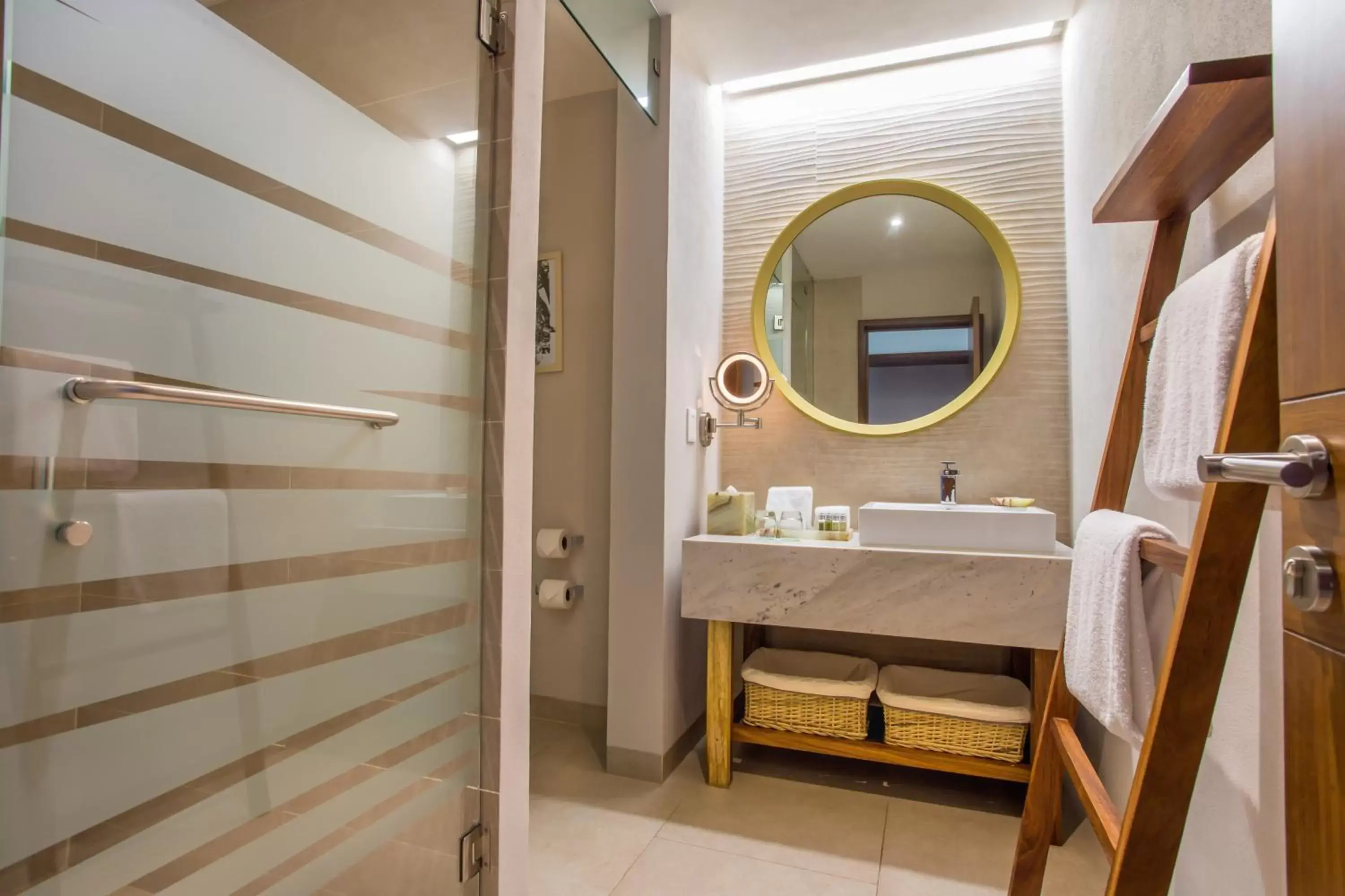 Bathroom in Armony Luxury Resort & Spa All Inclusive Adults-Only a Marival Collection