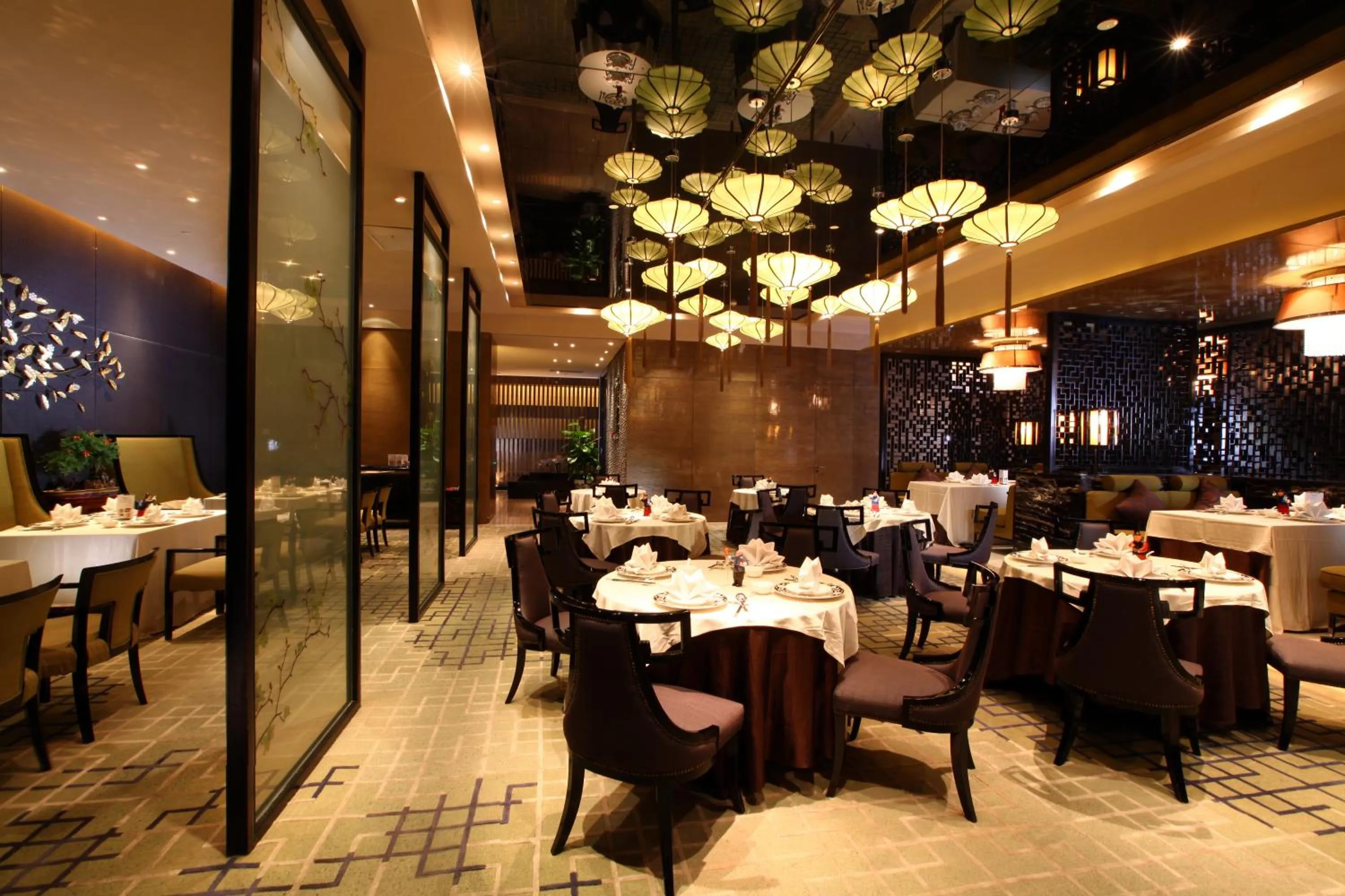 Restaurant/places to eat in Tangla Hotel Tianjin