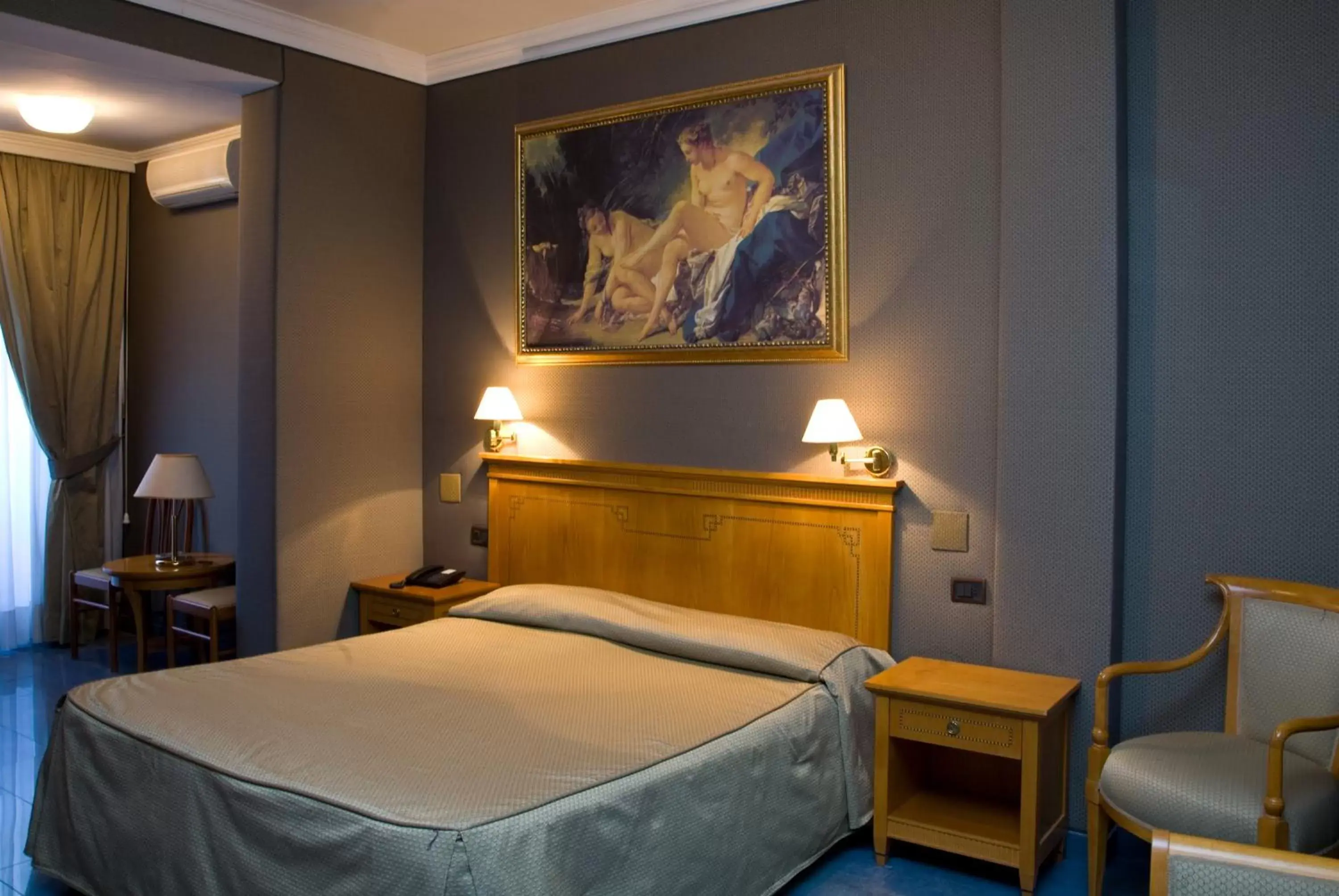 Bedroom, Bed in Hotel Rimini