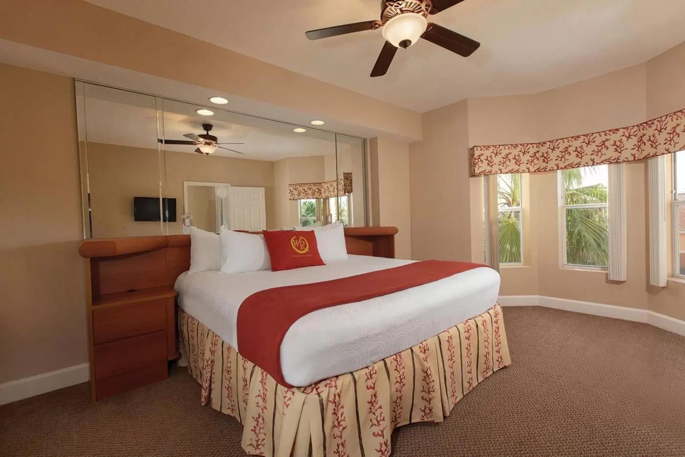 One-Bedroom Apartment in Beautiful Condo Near Disney World