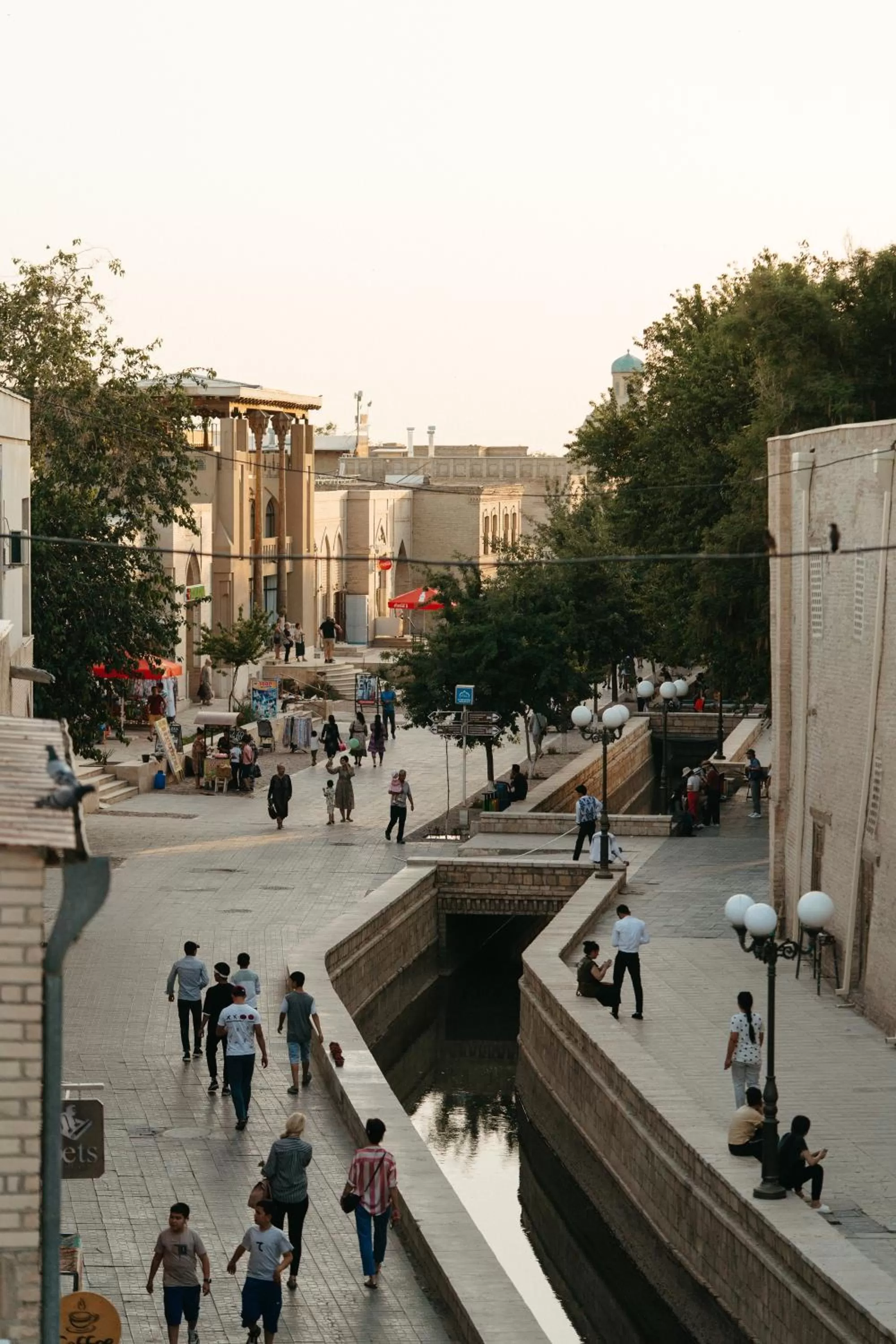 Day in Hotel SHOHRUD