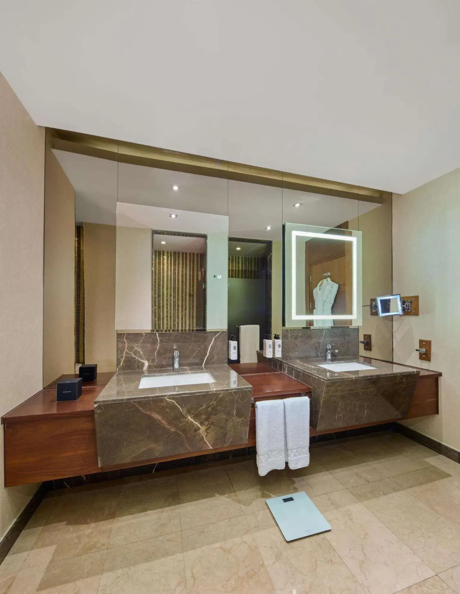 Bedroom, Bathroom in Maxx Royal Belek Golf Resort 