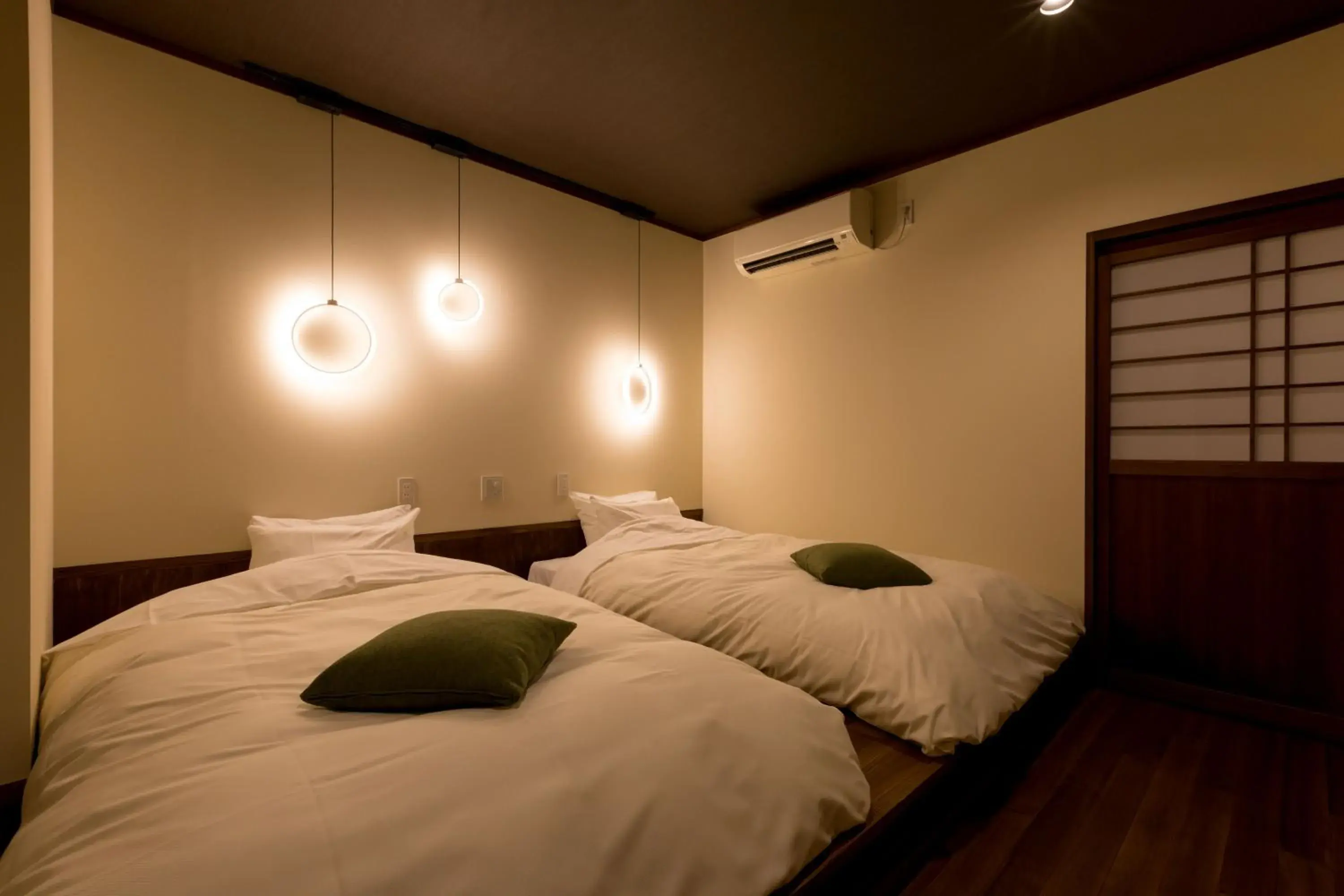 Bedroom, Bed in Ryokan Oomuraya