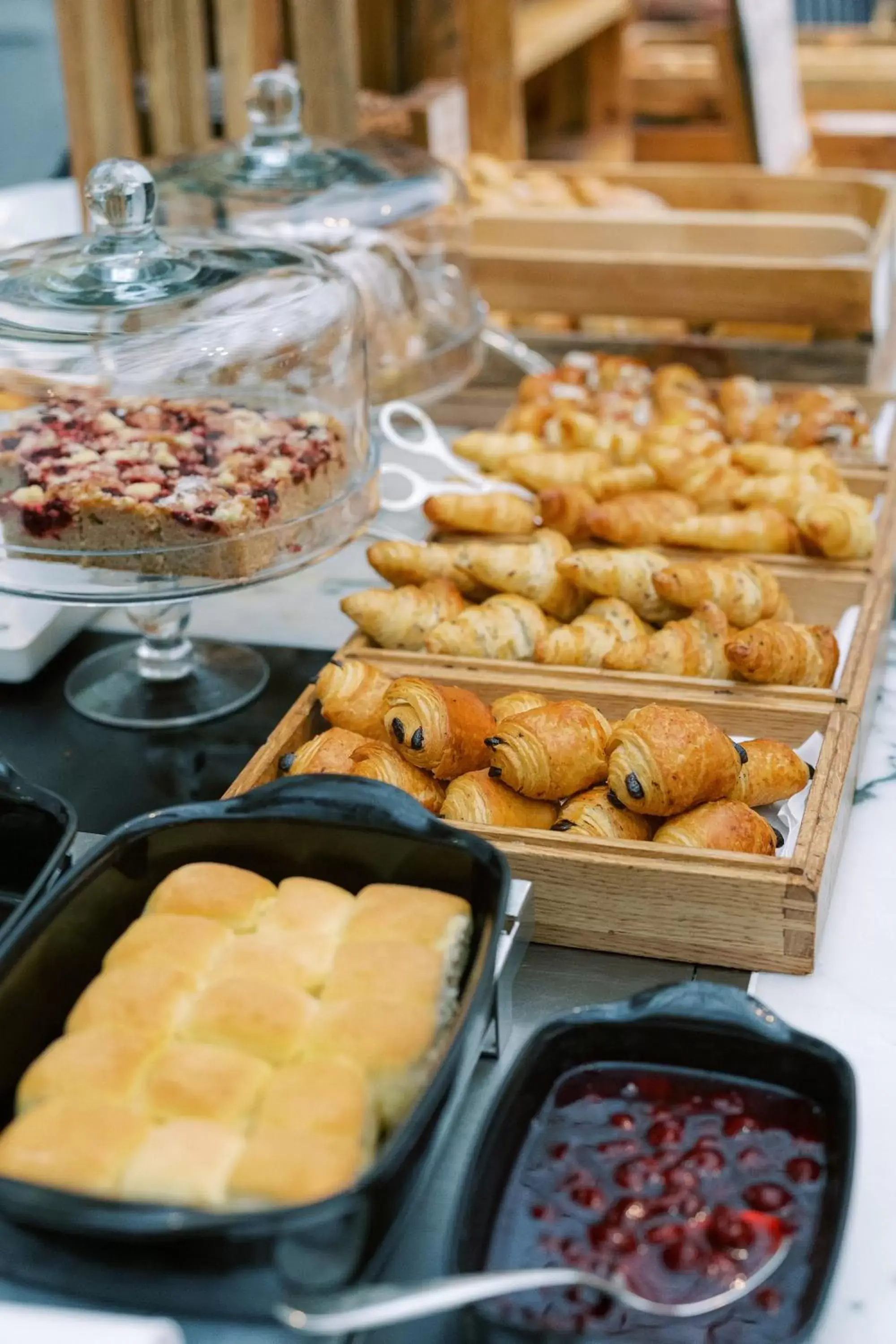 Buffet breakfast, Food in Park Hyatt Vienna