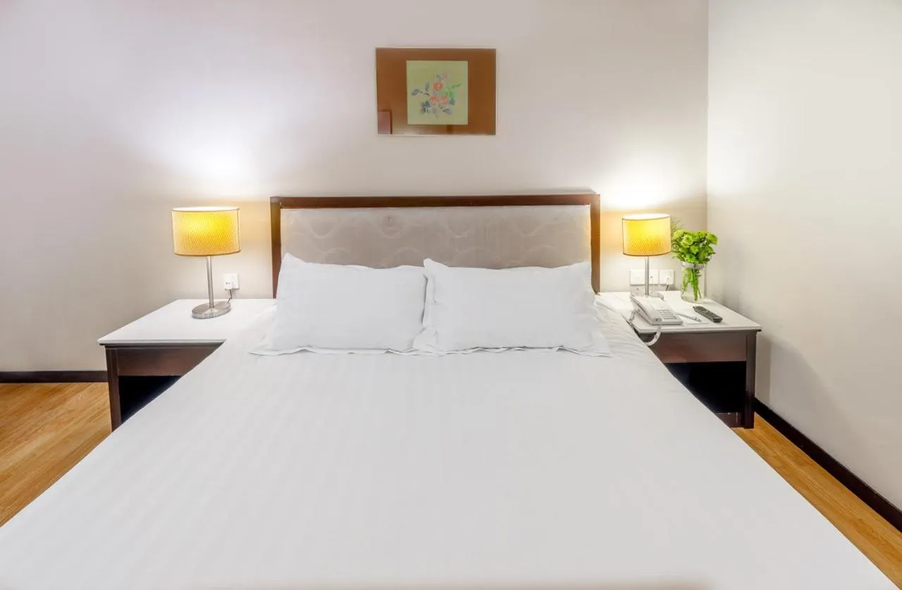 Bed in Crystal Crown Hotel Kuala Lumpur