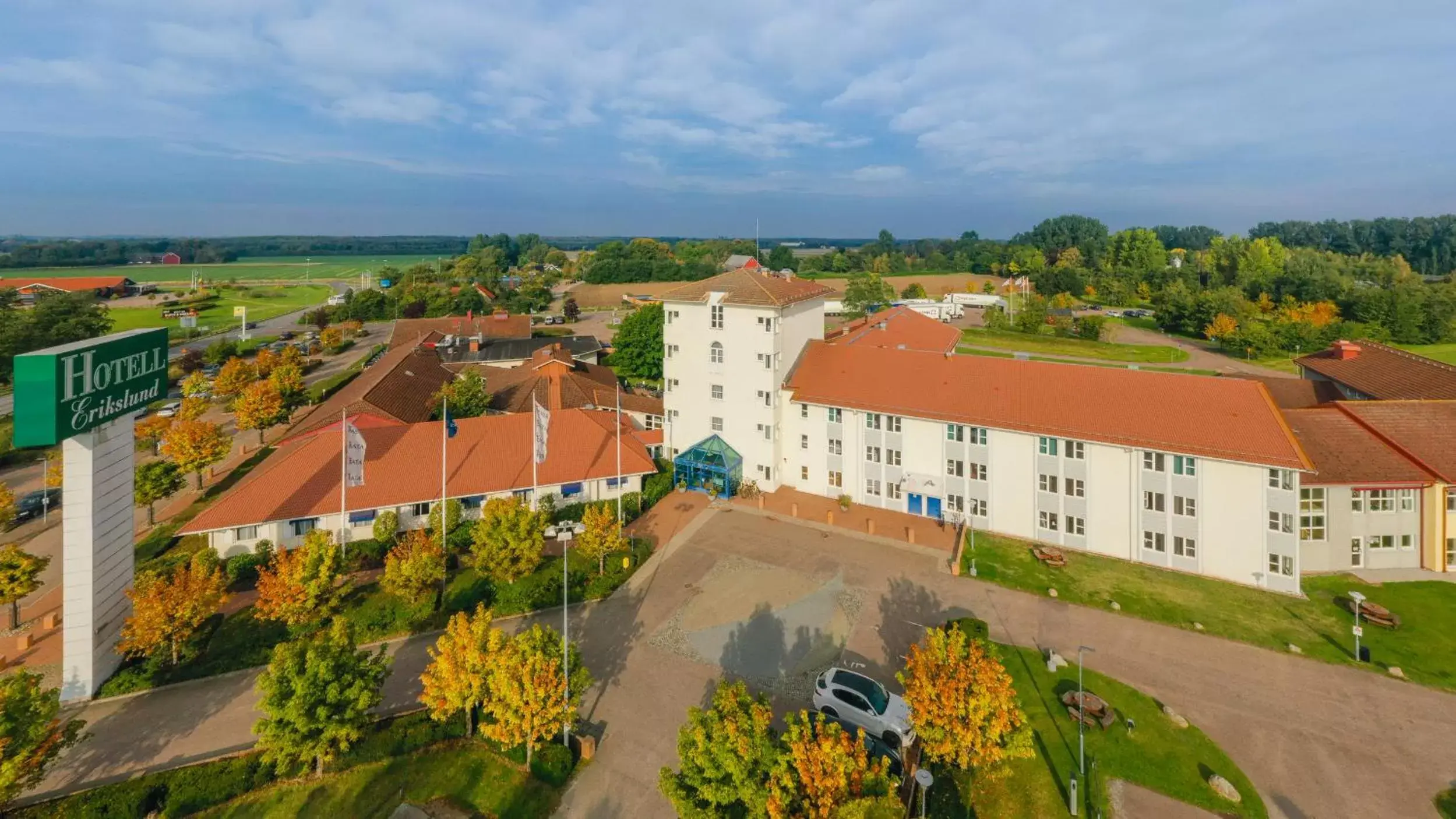 Facade/entrance in Hotell Erikslund Facade/entrance in Hotell Erikslund