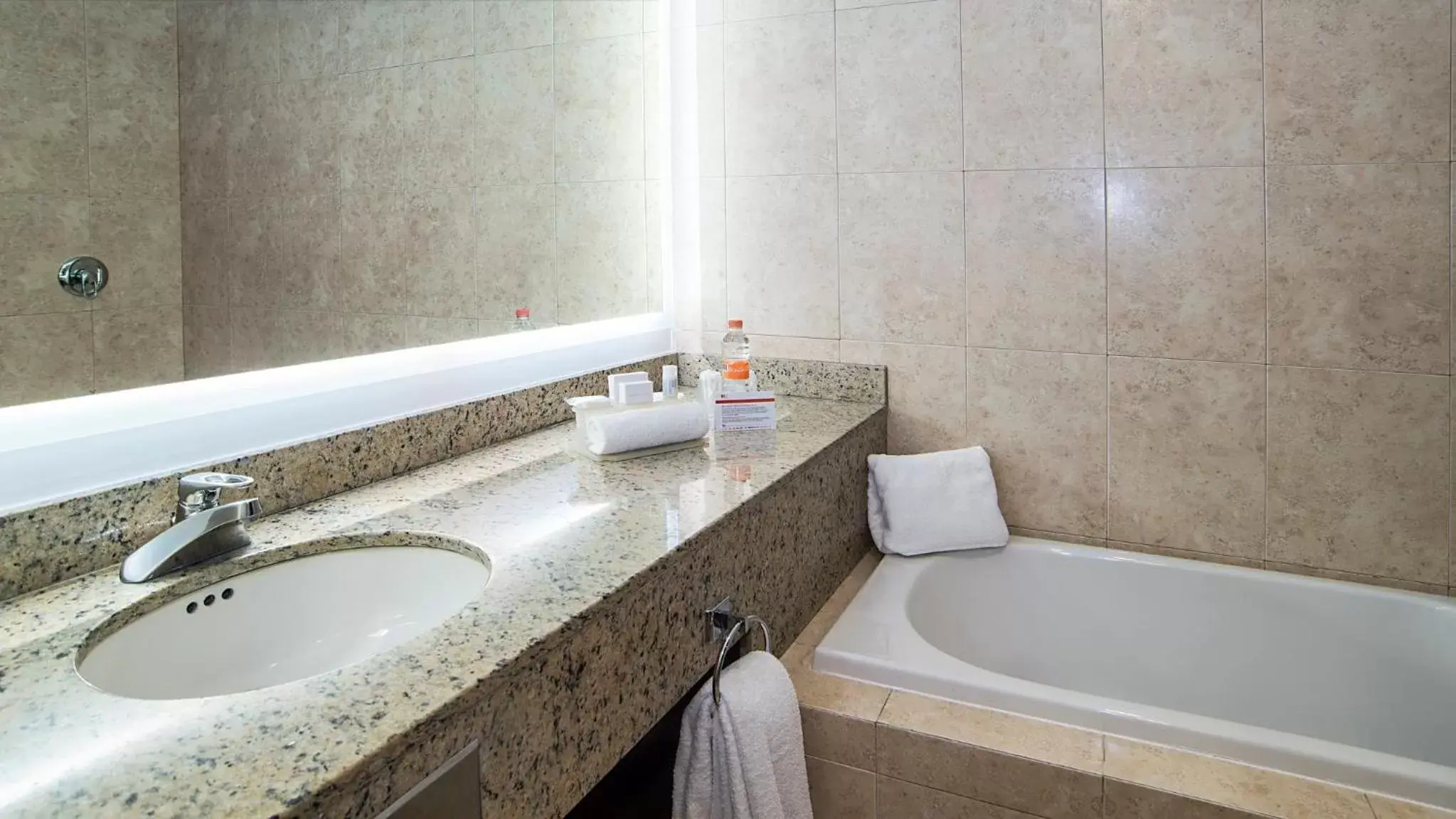 Bathroom in Holiday Inn Express Puebla, an IHG Hotel