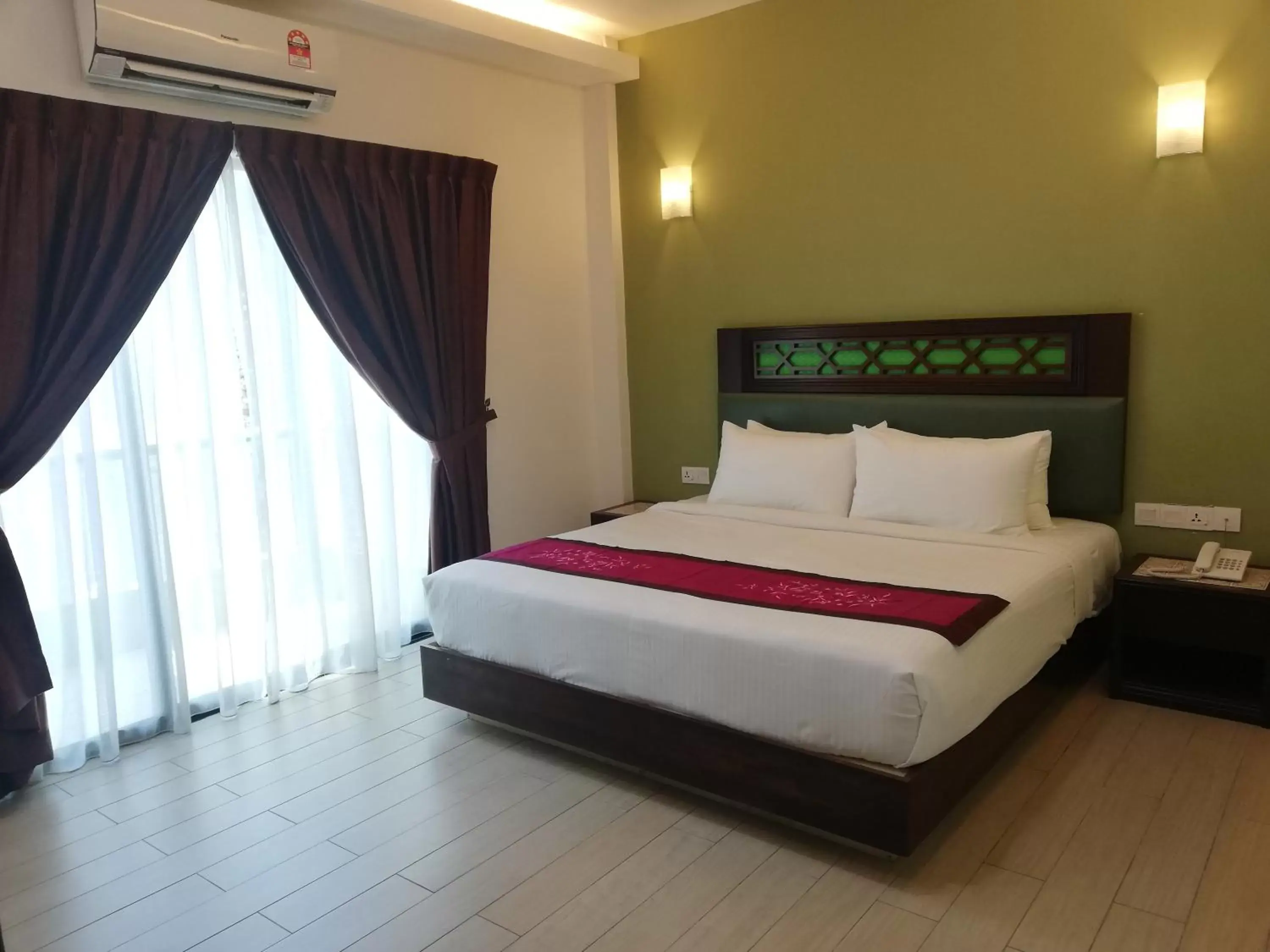 Bed in Swiss Hotel Heritage Boutique Melaka