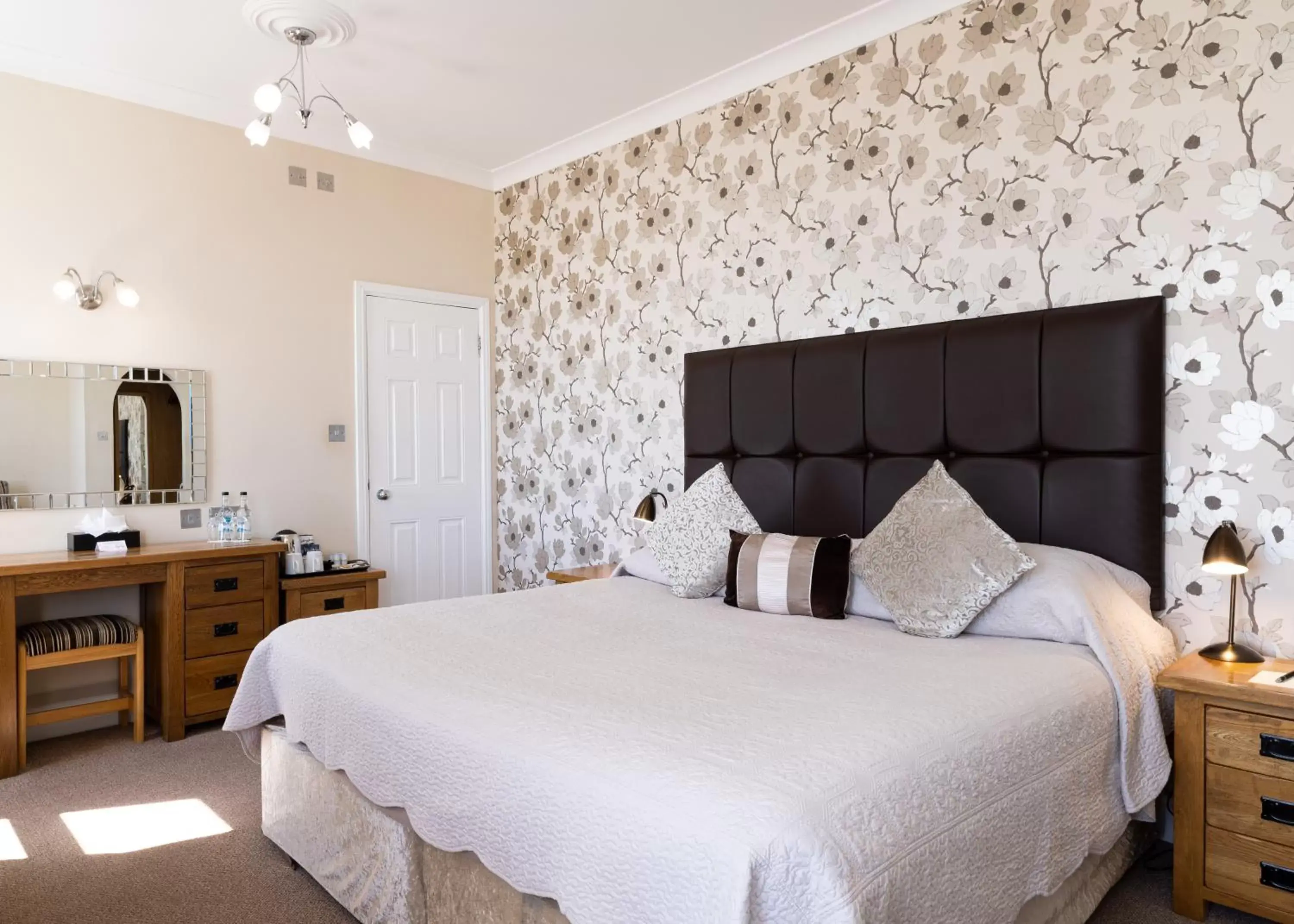 Bed in Langham Hotel Eastbourne