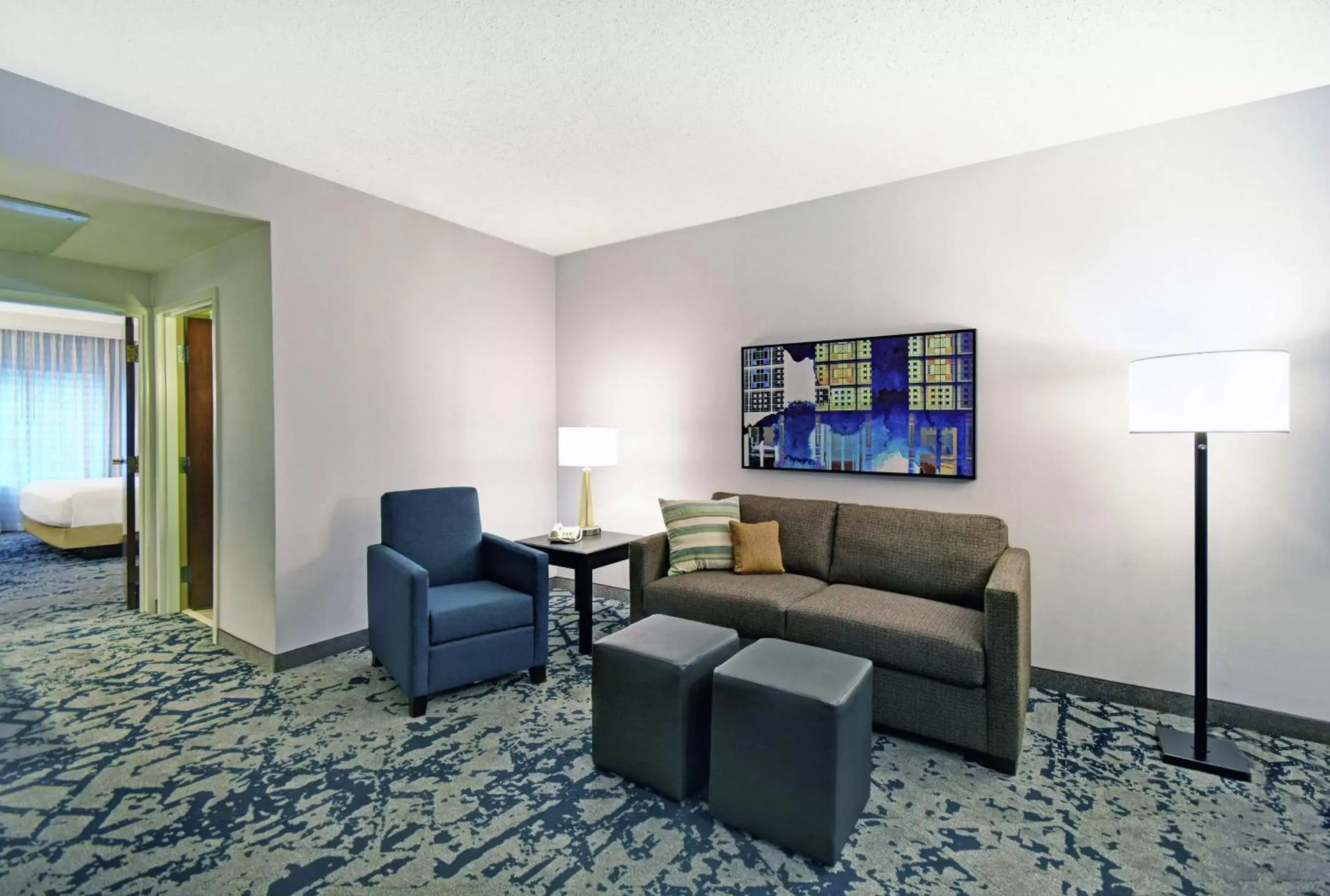 Living room, Seating Area in Embassy Suites Charleston