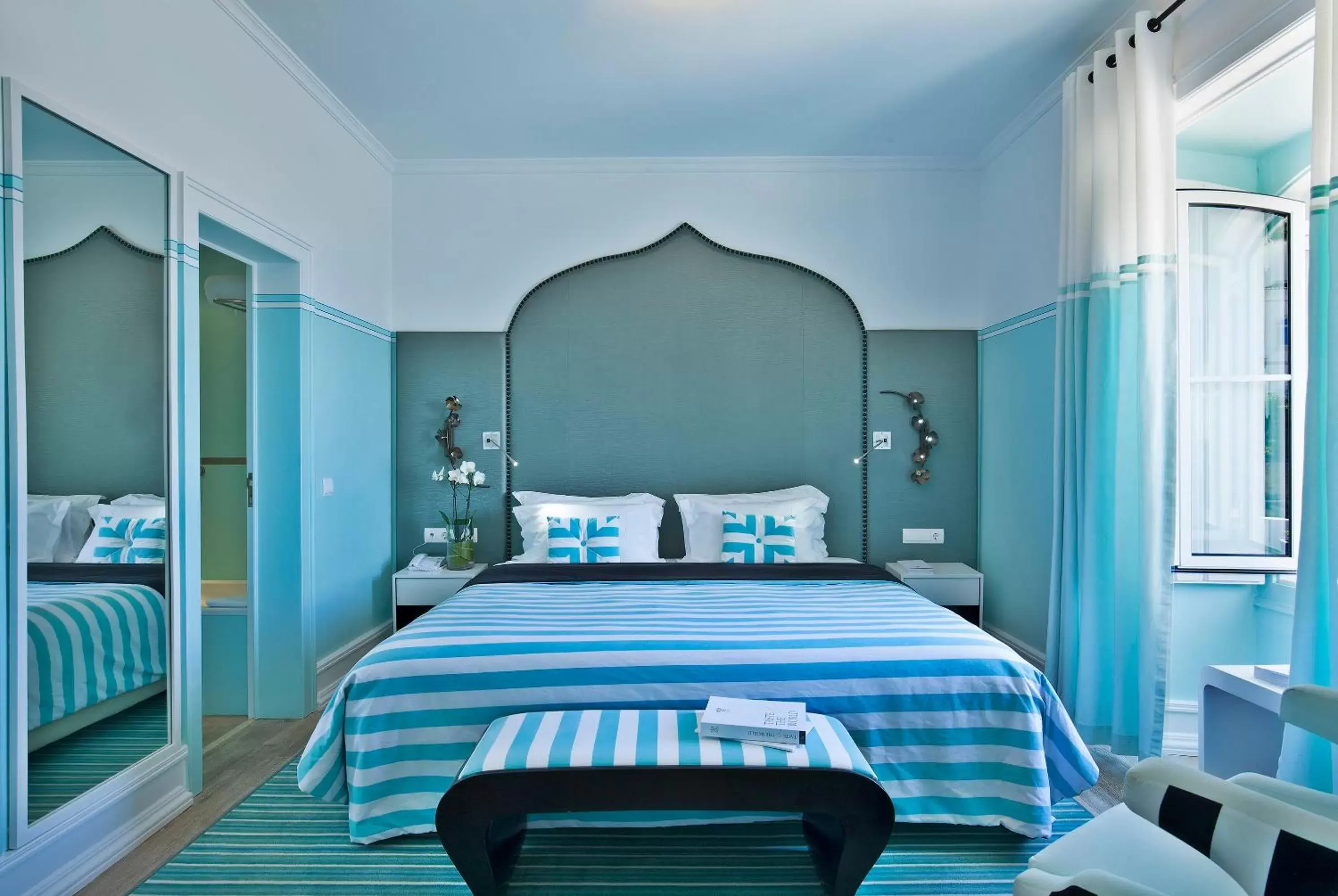 Decorative detail, Bed in Bela Vista Hotel & Spa - Relais & Chateaux
