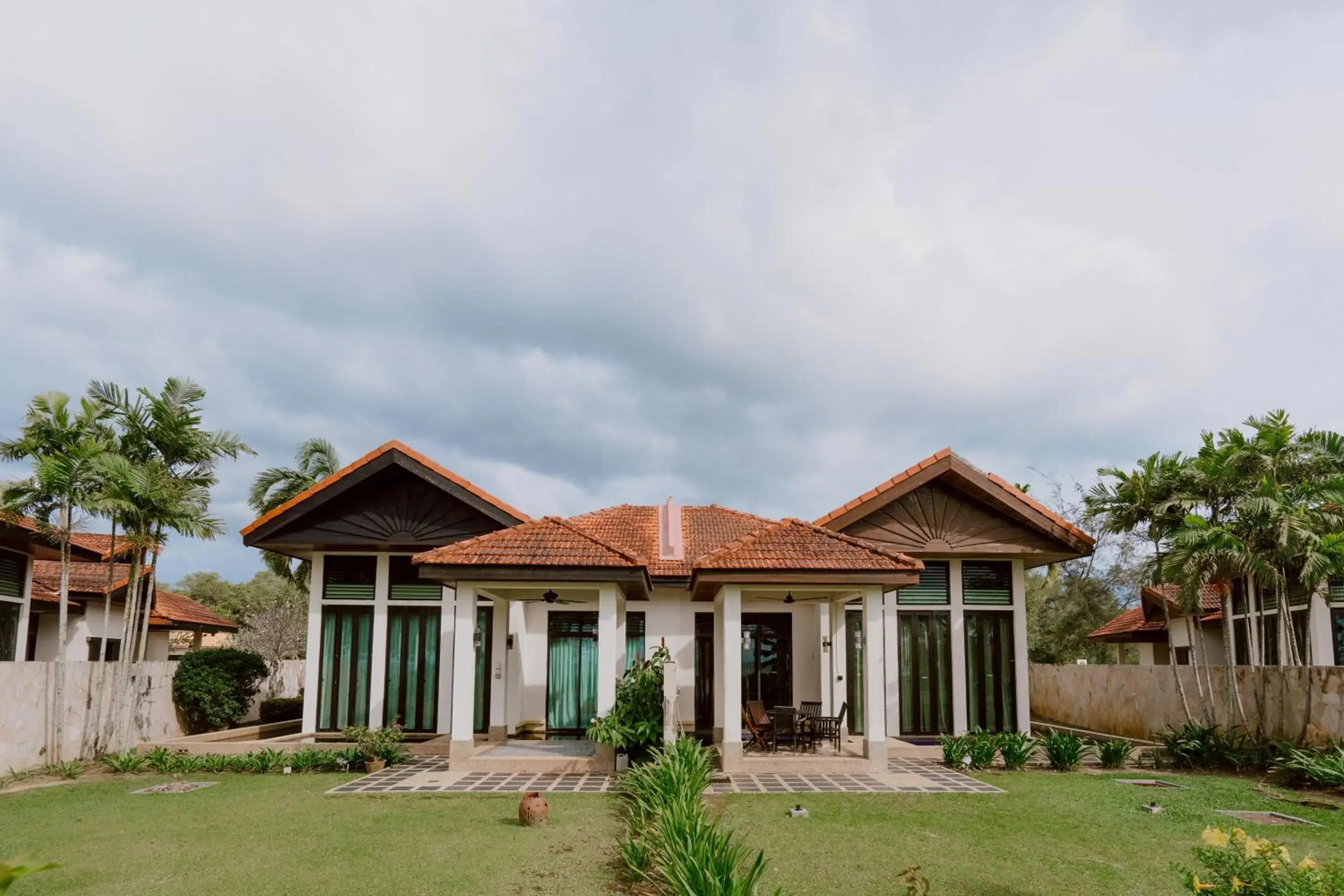 Property Building in Borneo Beach Villas