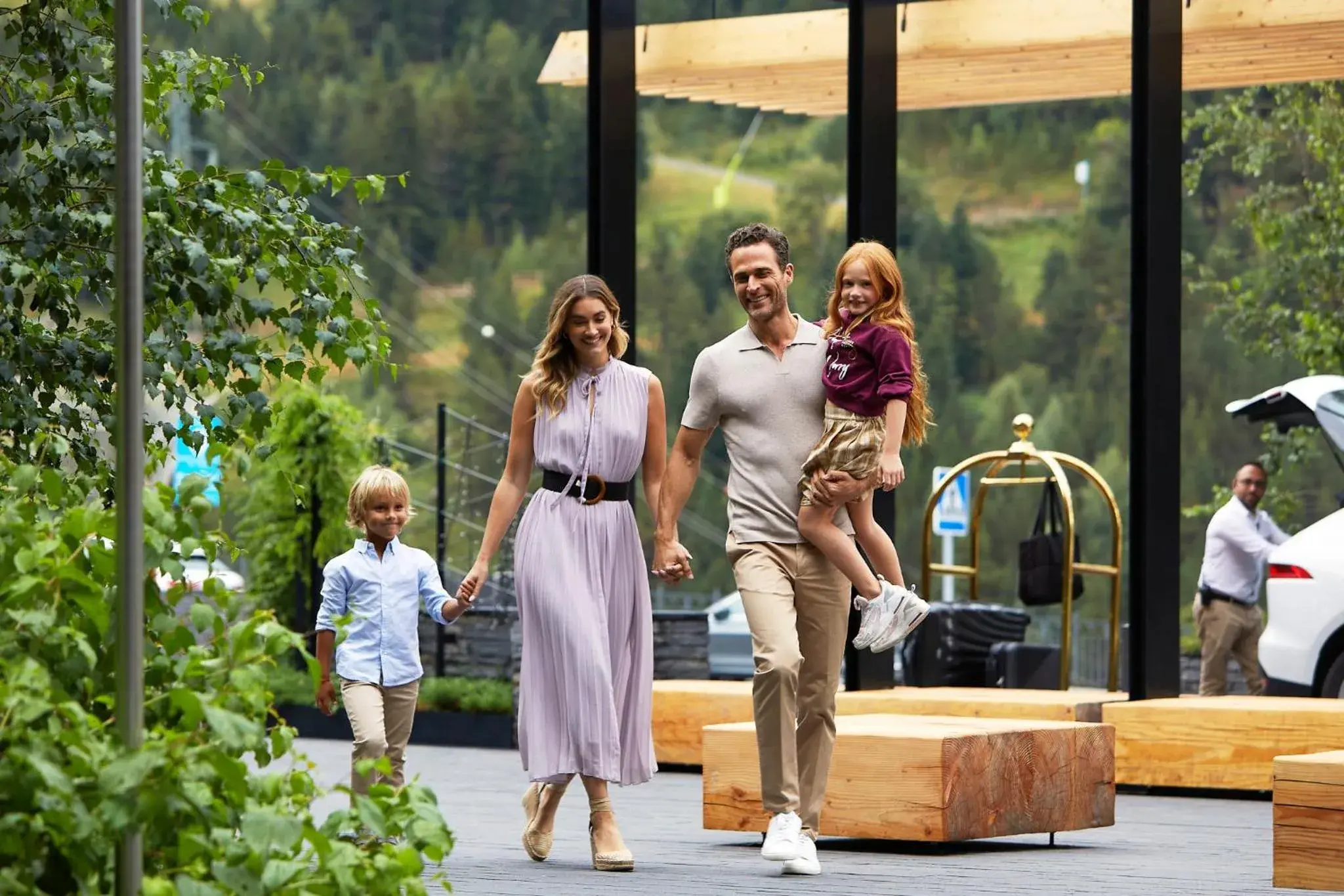 Family in Park Piolets MountainHotel & Spa