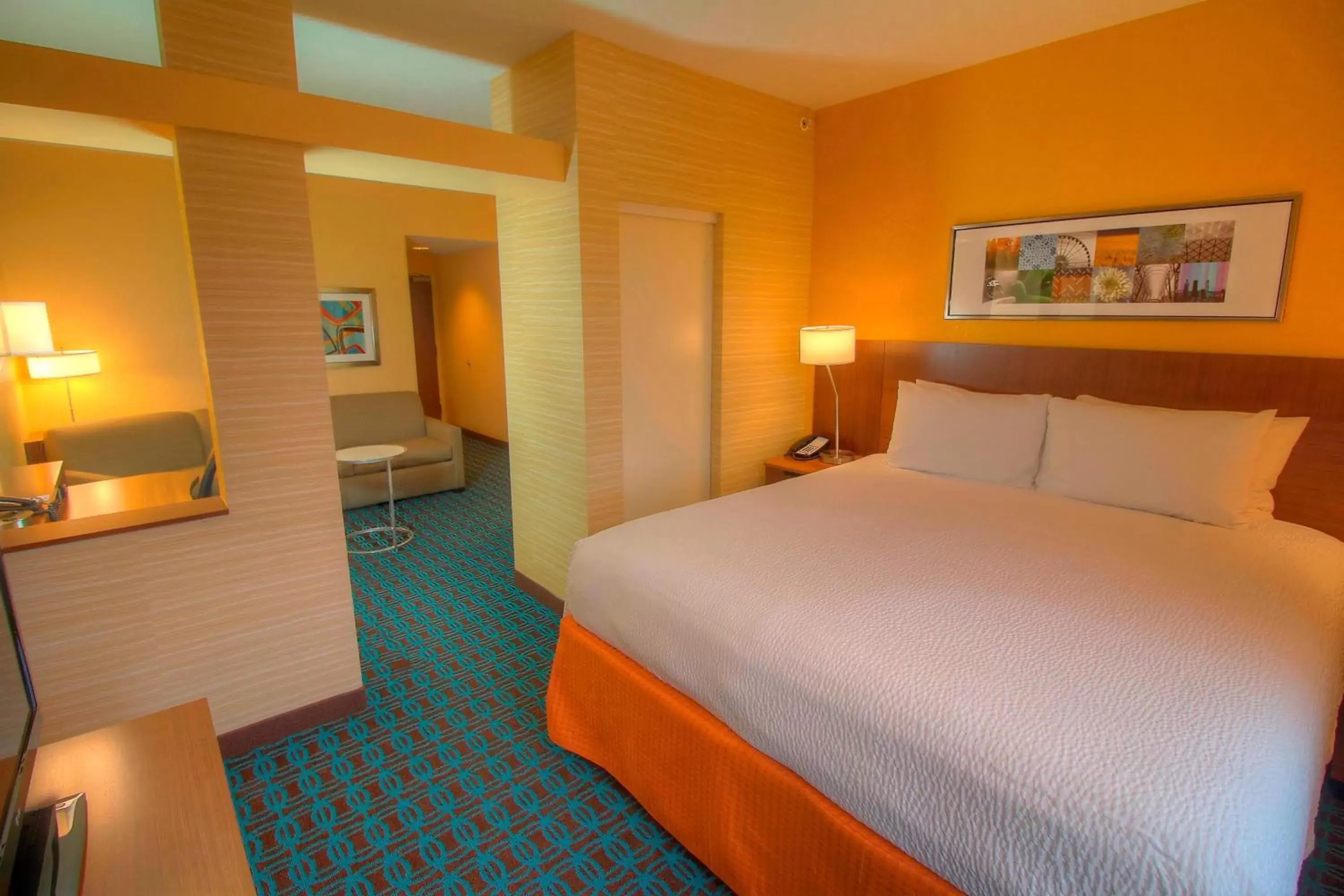 Photo of the whole room, Bed in Fairfield Inn & Suites By Marriott Jupiter