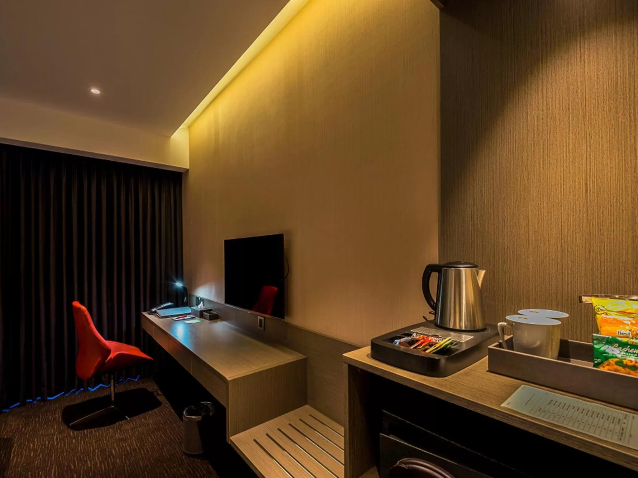 Coffee/tea facilities in Best Western Plus Maple Leaf