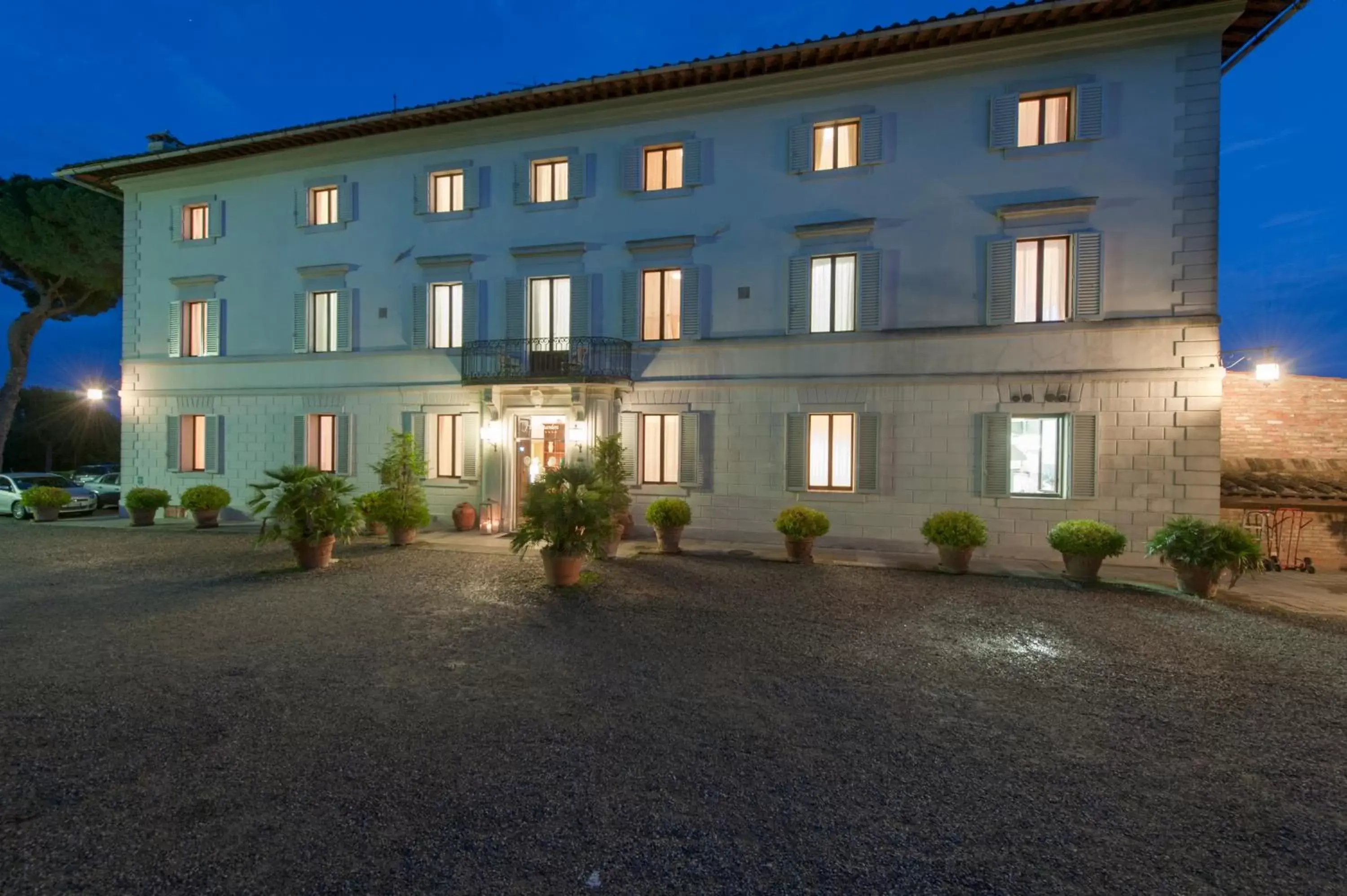 Facade/entrance, Property Building in Hotel Garden