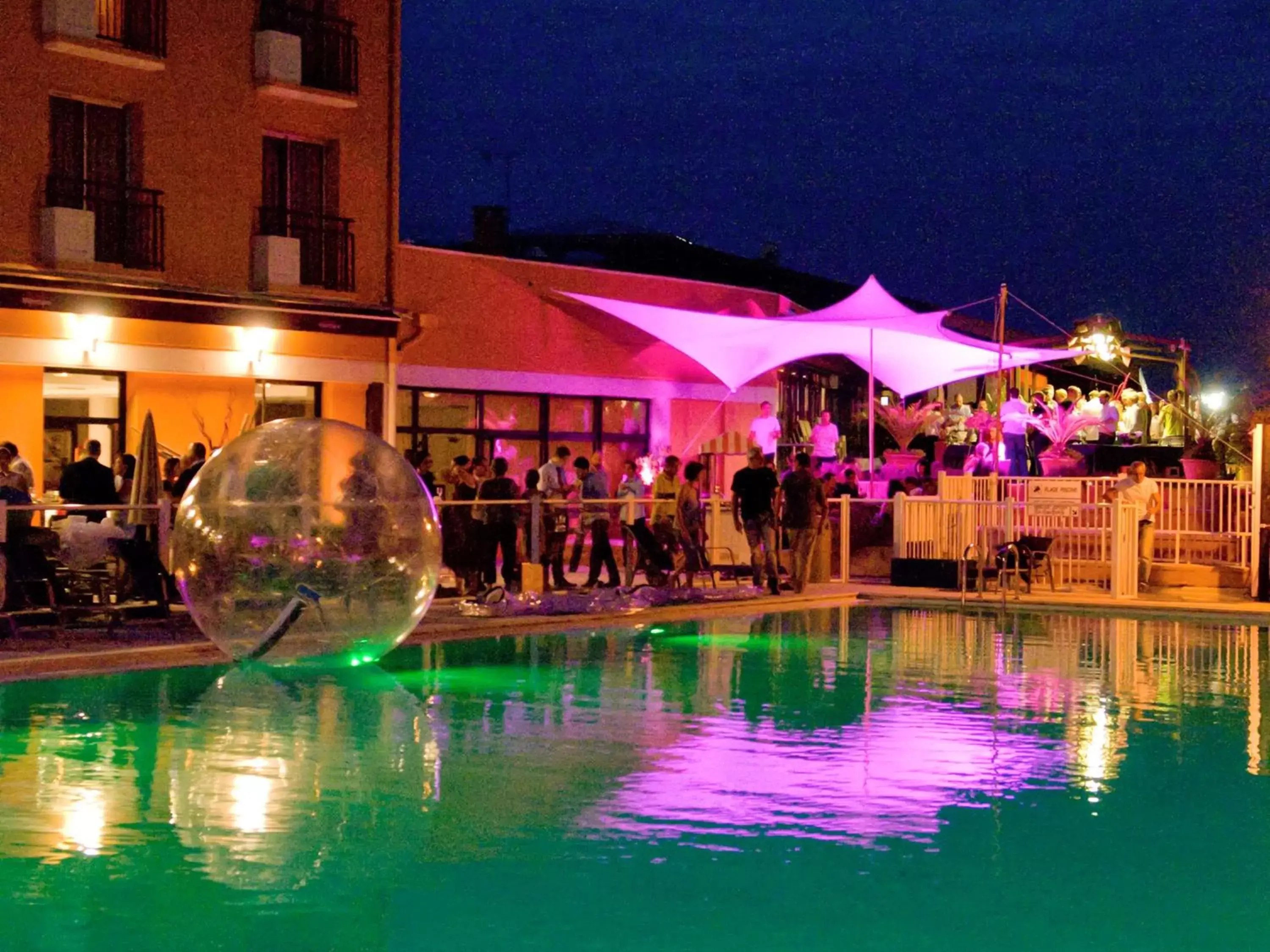 Other, Swimming Pool in Mercure Toulouse Aéroport Golf de Seilh