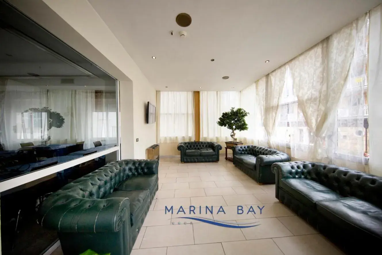 Seating Area in Hotel Marina Bay