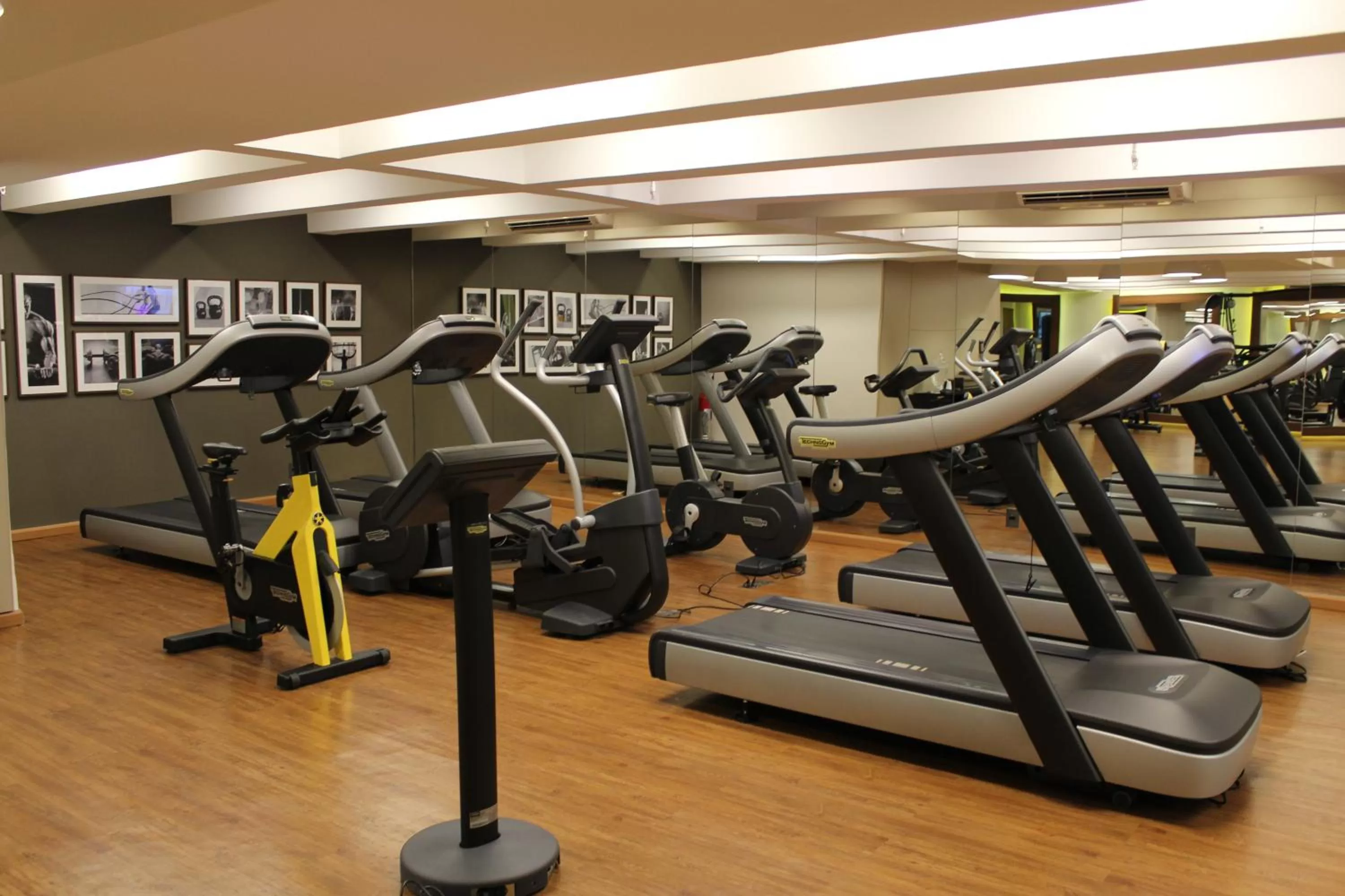 Fitness centre/facilities in Tivoli Mofarrej São Paulo