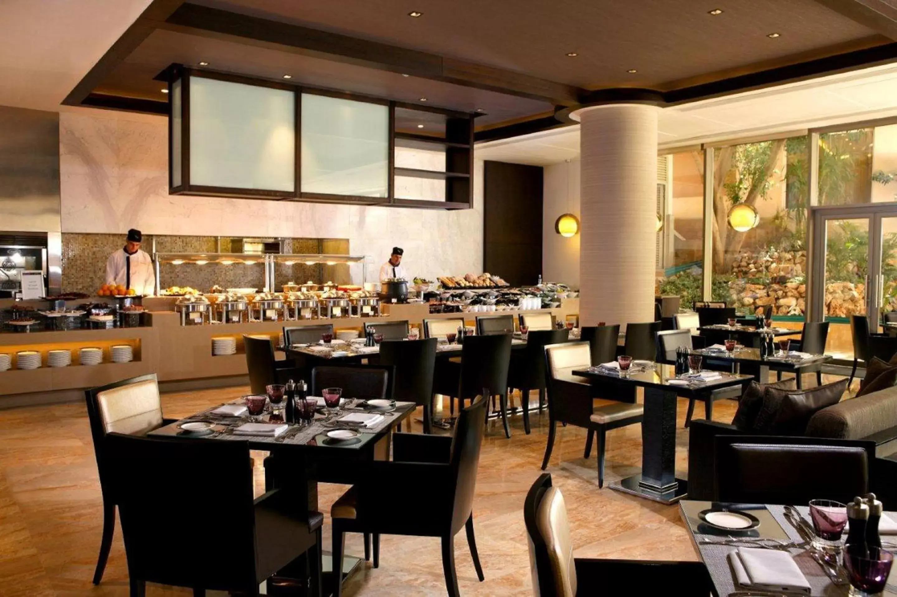 Restaurant/Places to Eat in Gefinor Rotana – Beirut