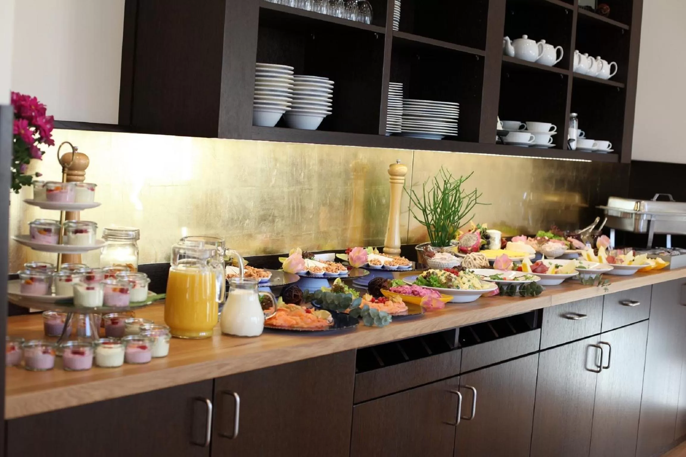 Restaurant/places to eat in Hotel Matthias