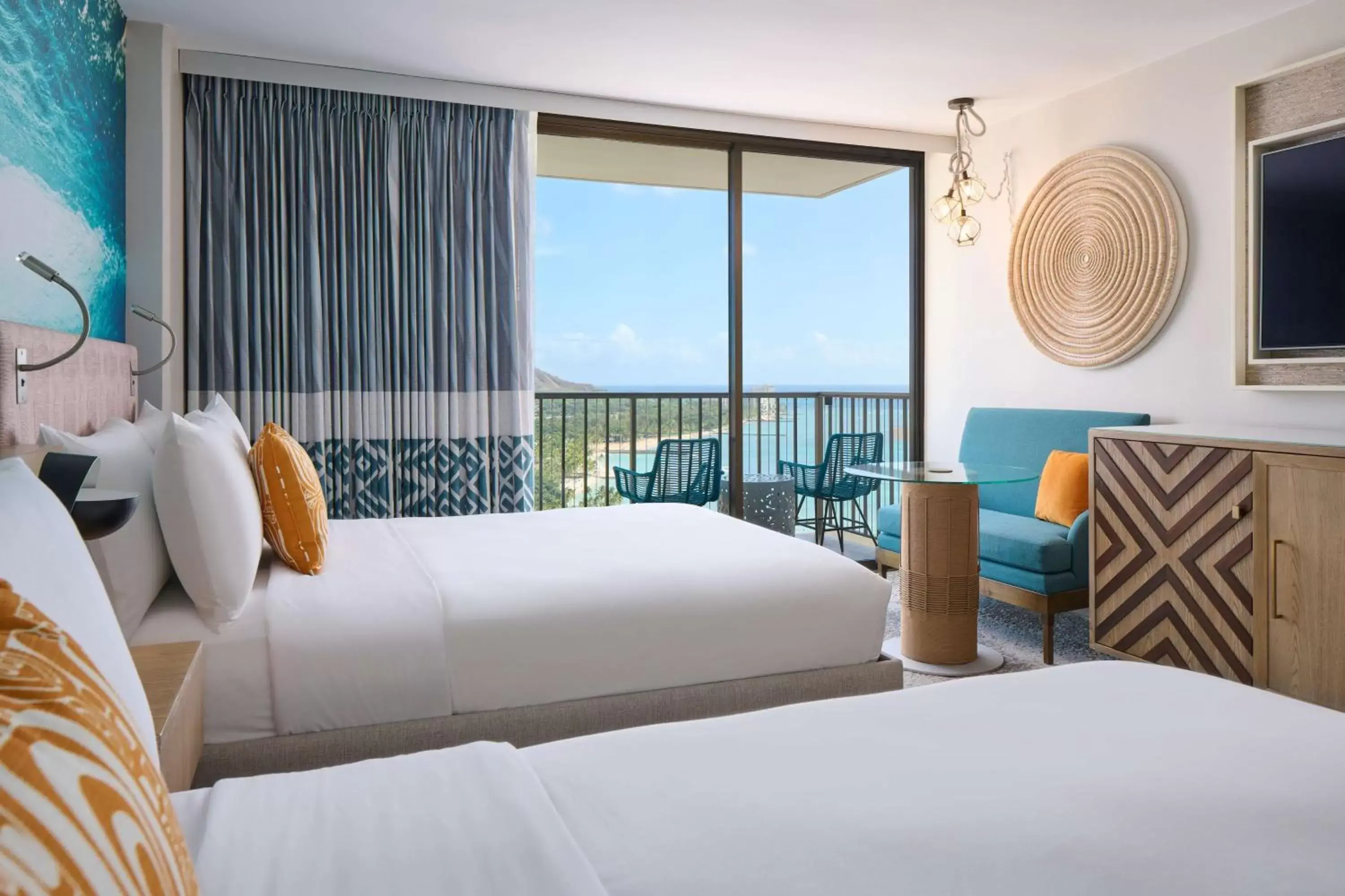 Bedroom in OUTRIGGER Waikiki Beachcomber Hotel