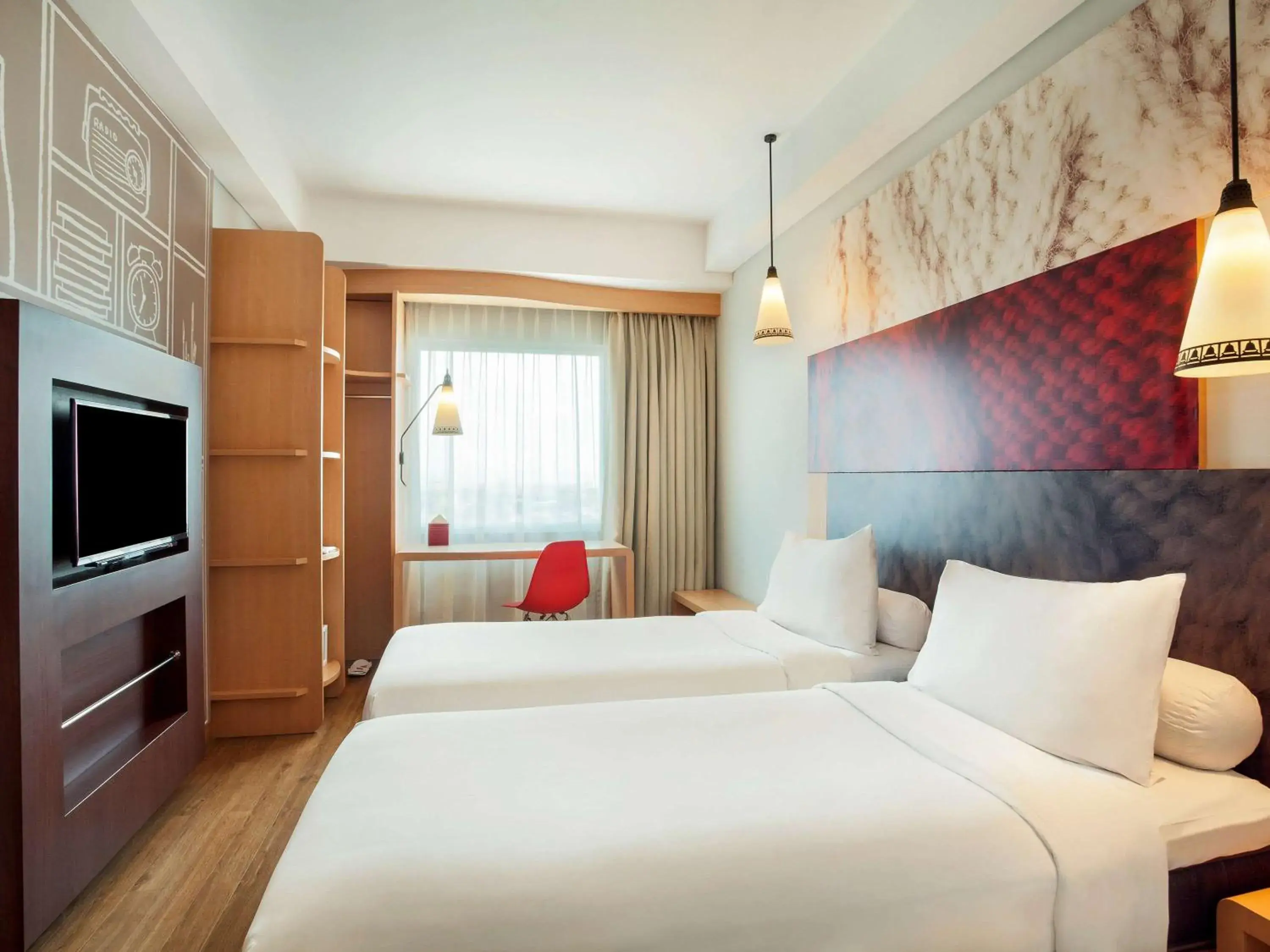 Photo of the whole room, Bed in ibis Yogyakarta Adi Sucipto