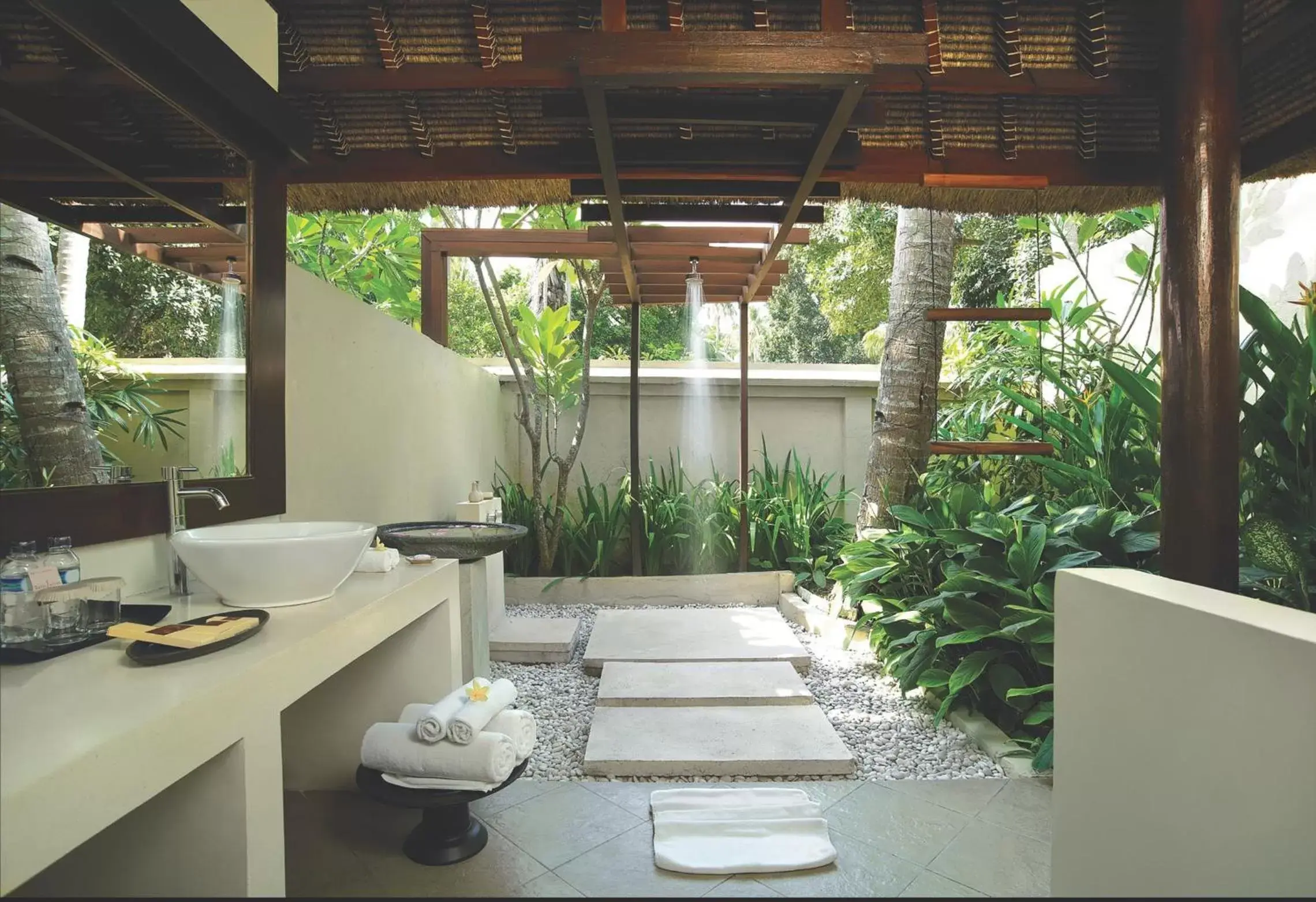 Bathroom in Qunci Villas Hotel