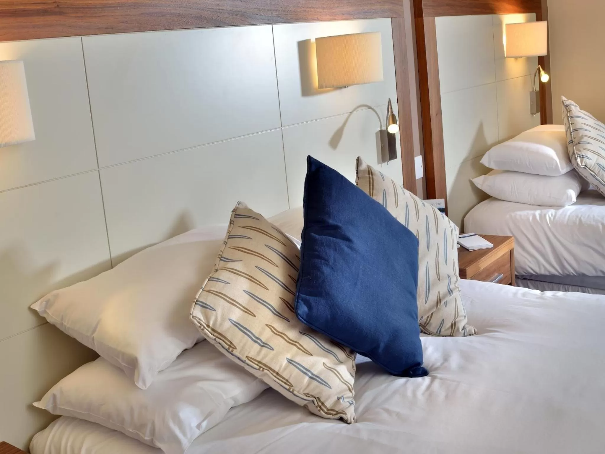 Bedroom, Bed in The Riverside