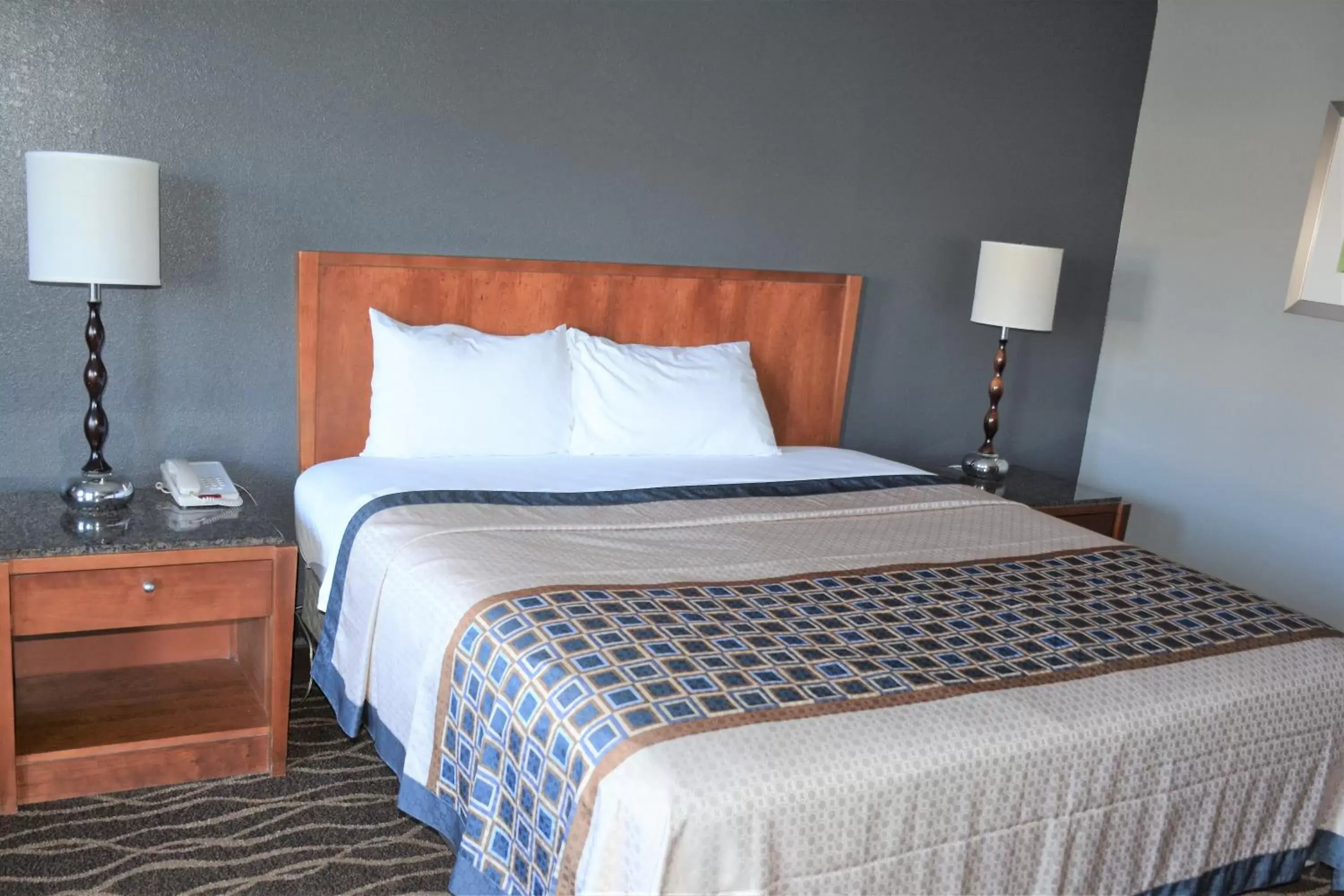 Bed in Travelodge by Wyndham Walterboro