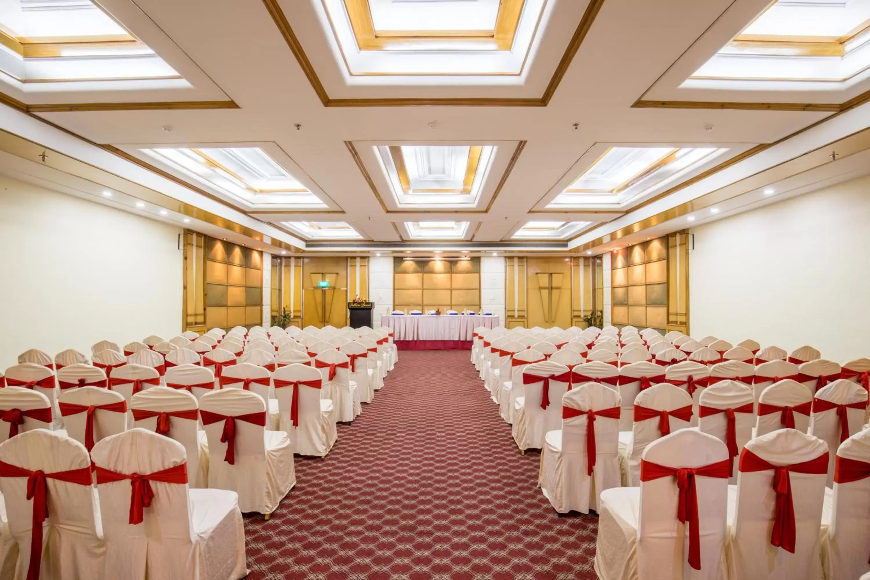 Banquet/Function facilities, Banquet Facilities in Hotel Pokhara Grande