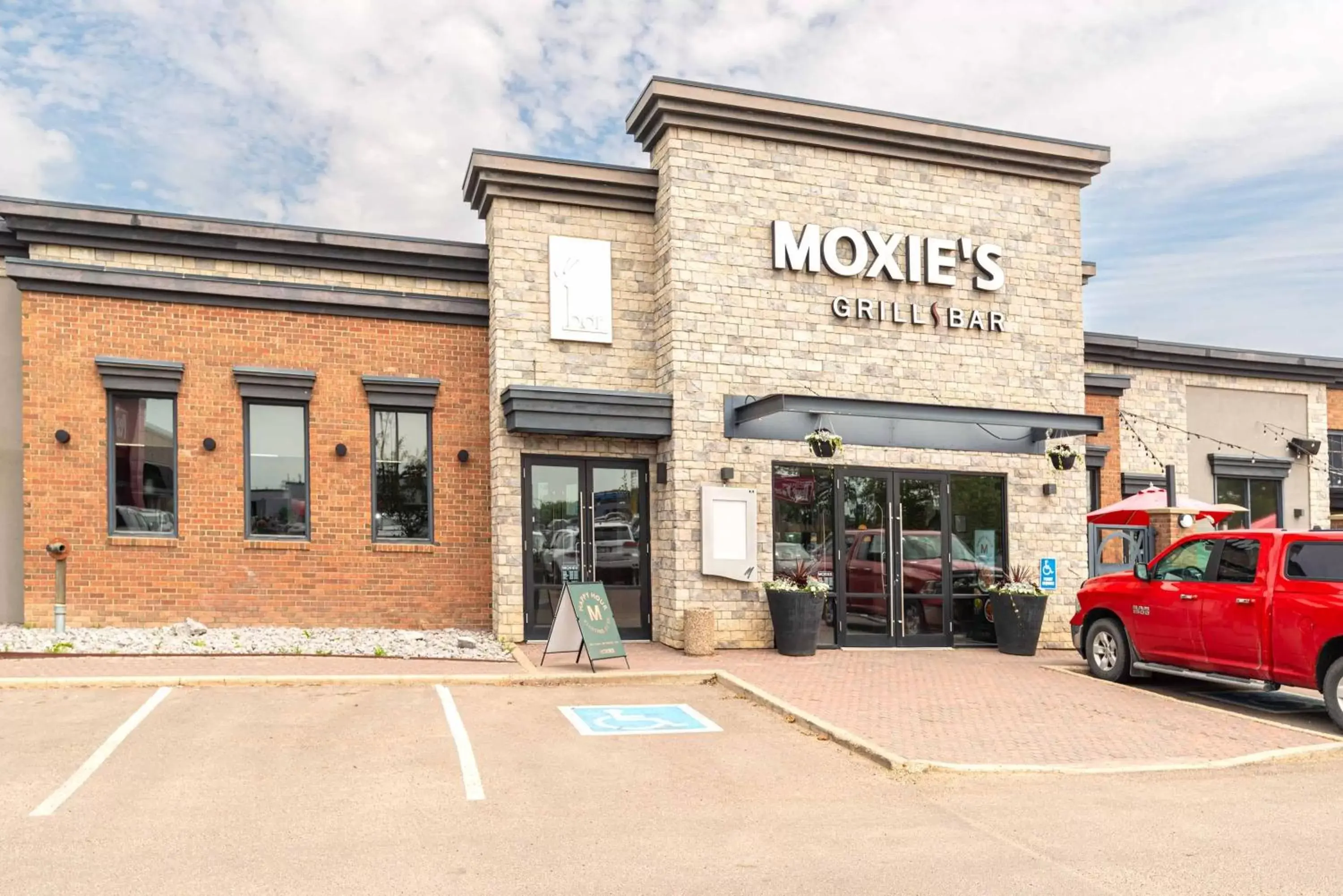 Restaurant/places to eat in Sandman Hotel Red Deer Restaurant/places to eat in Sandman Hotel Red Deer