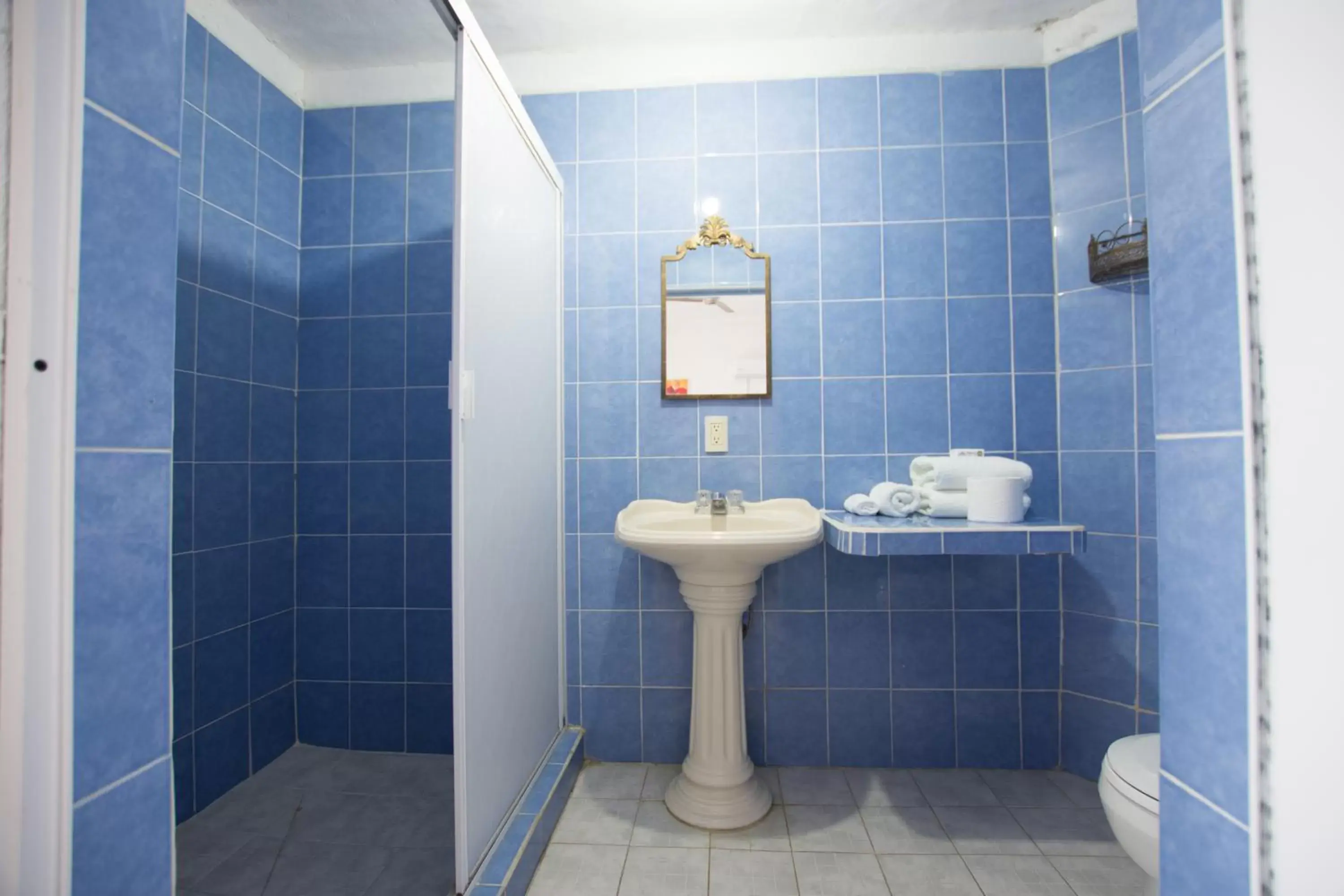 Bathroom in Traditional Sierra Leon Oceanfront Rooms - Adults Only