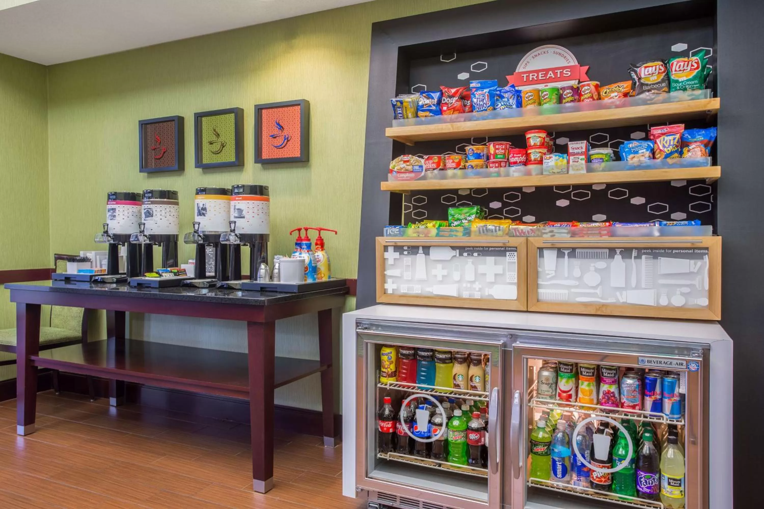 Restaurant/places to eat in Hampton Inn Bremen