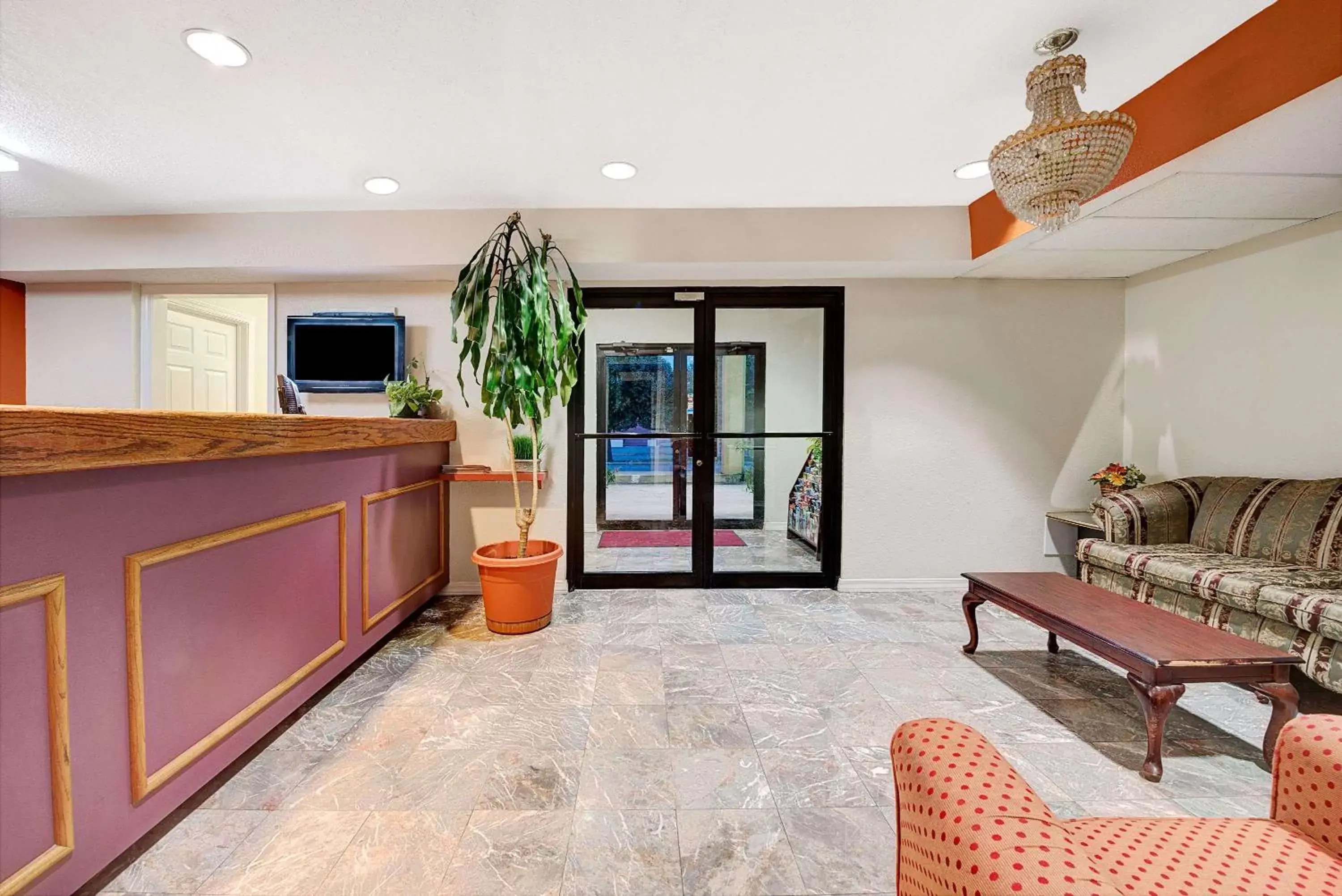 Lobby or reception in Super 8 by Wyndham Dallas South Lobby or reception in Super 8 by Wyndham Dallas South