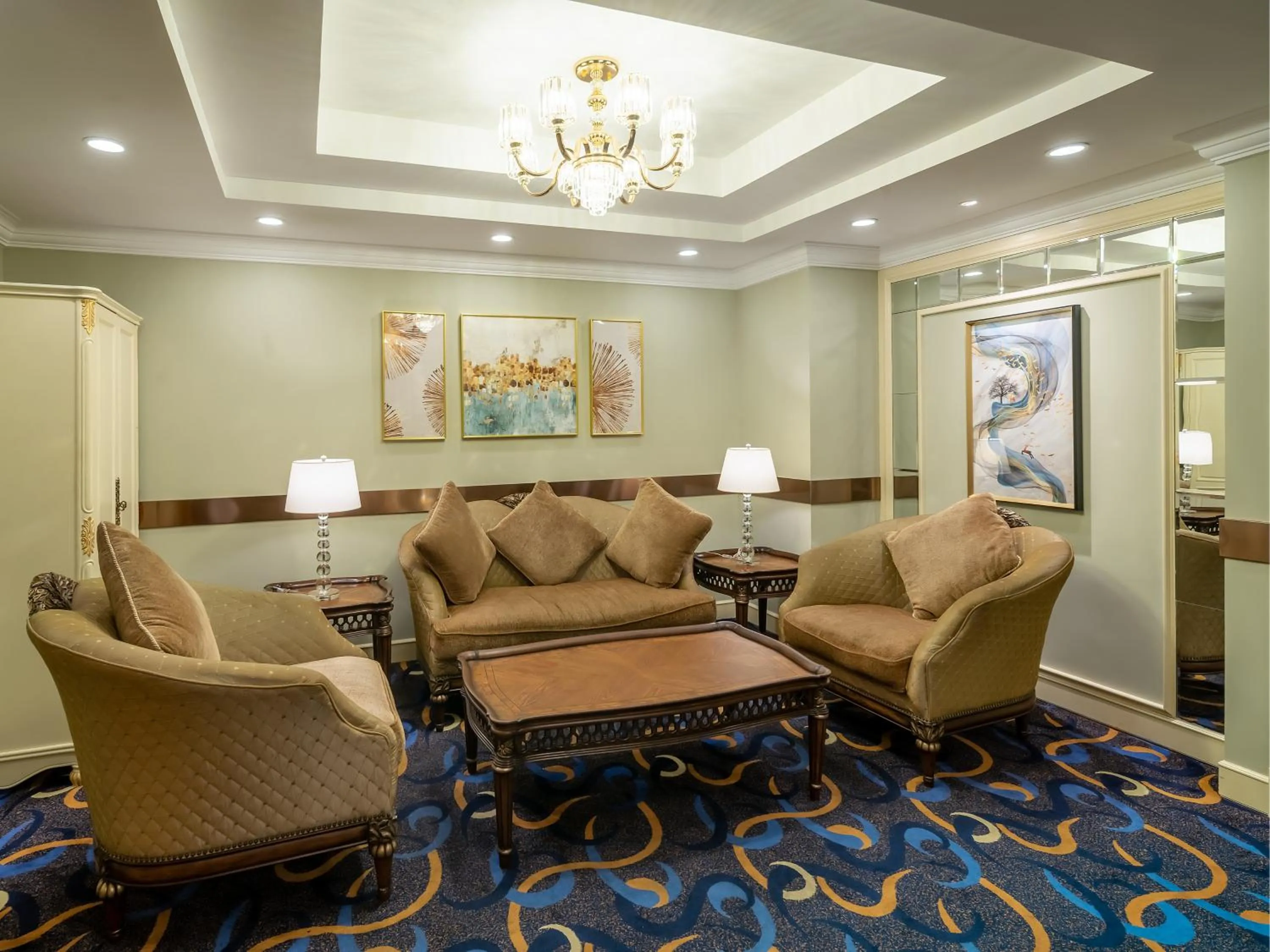 Restaurant/places to eat in Wyndham Shanghai Hongqiao-Near NECC