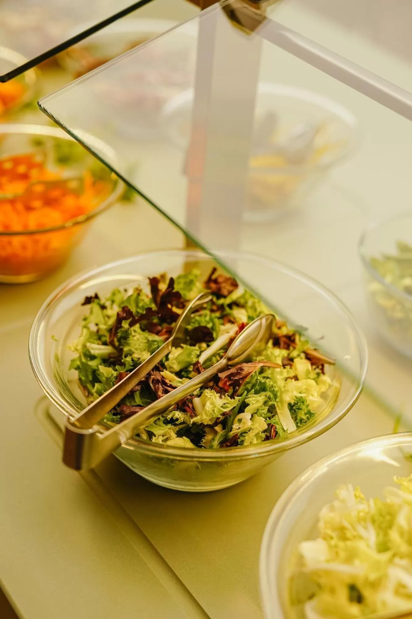 Restaurant/places to eat in Blaumar Hotel