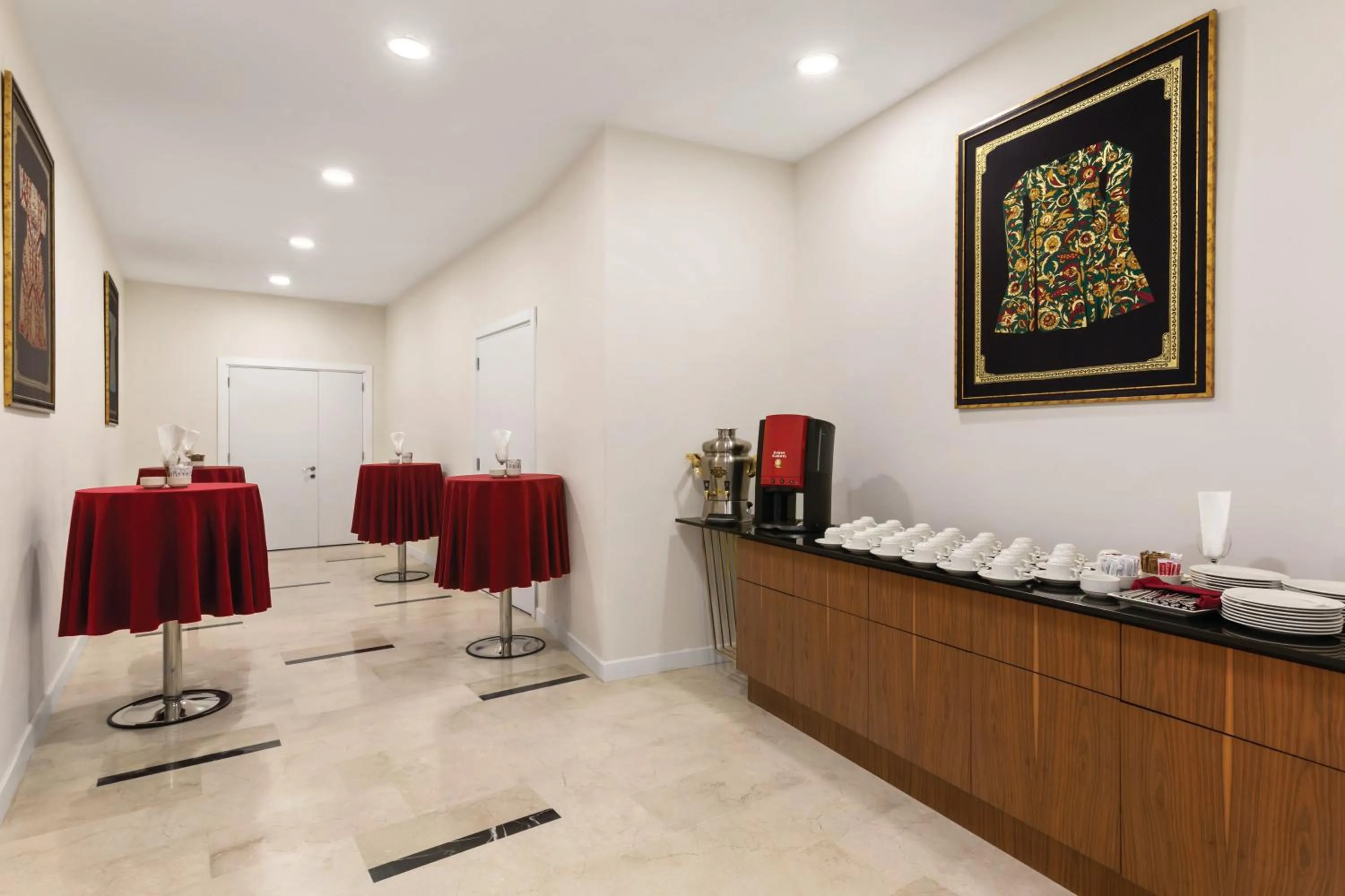 Business facilities in Ramada Encore Istanbul Kartal