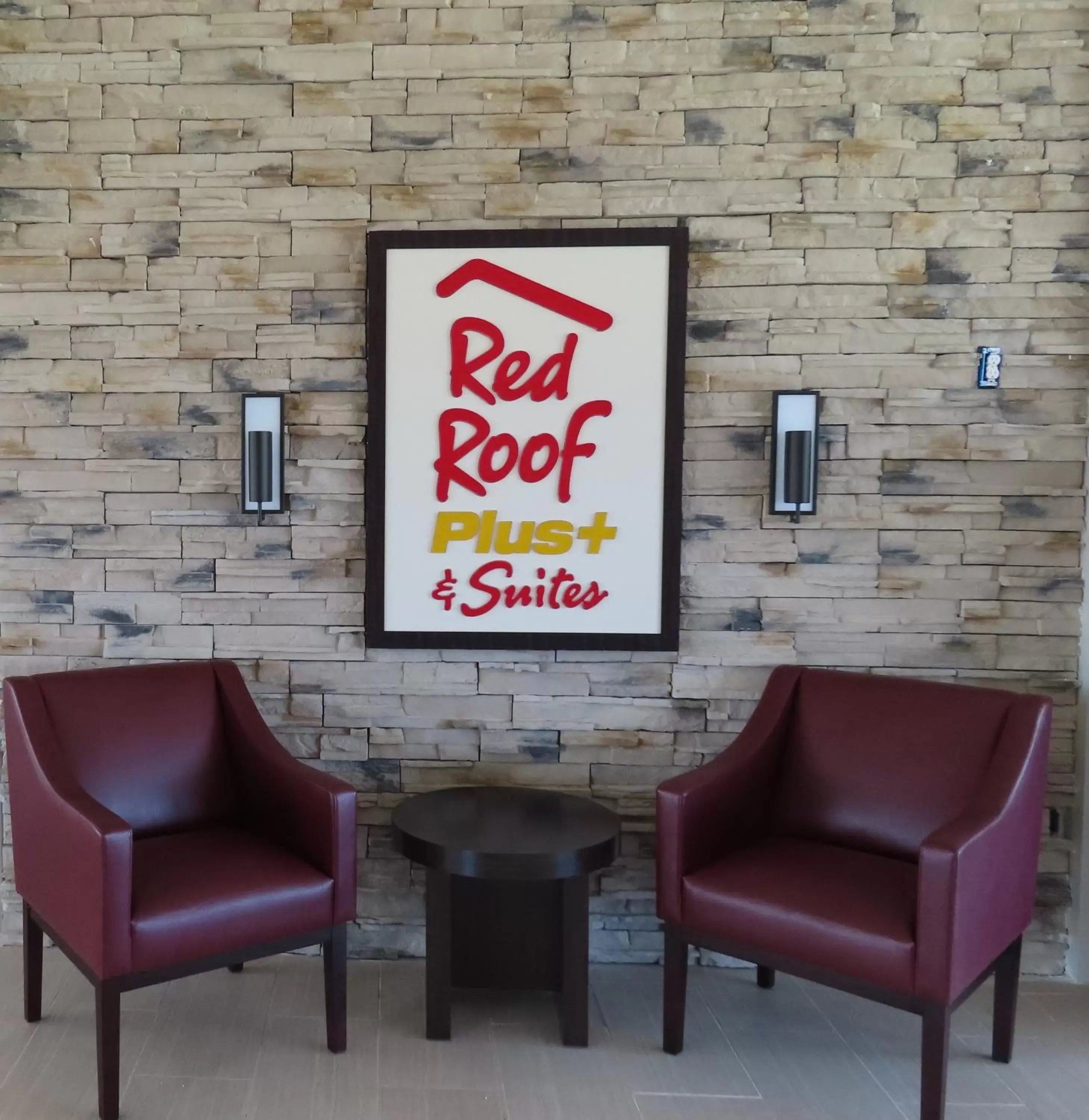 Lobby or reception in Red Roof Inn PLUS & Suites Erie