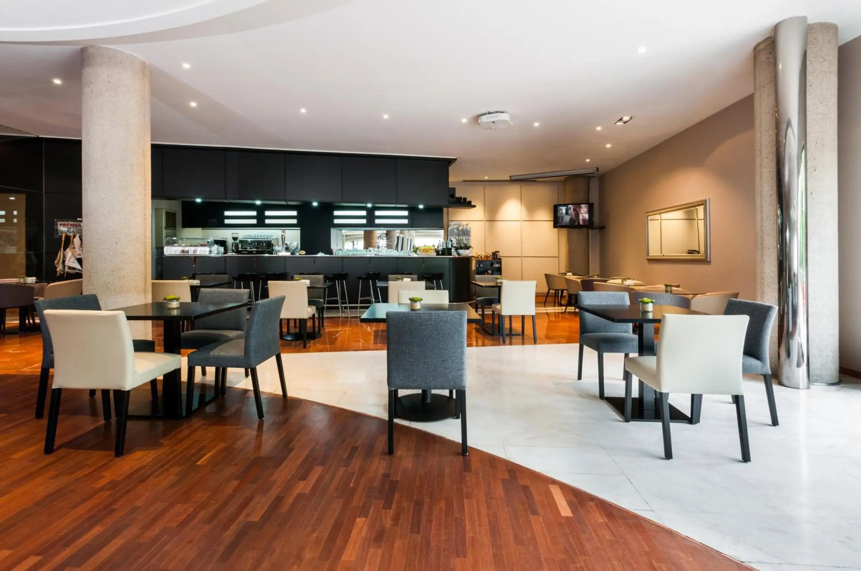 Lounge or bar, Restaurant/Places to Eat in Exe Campus