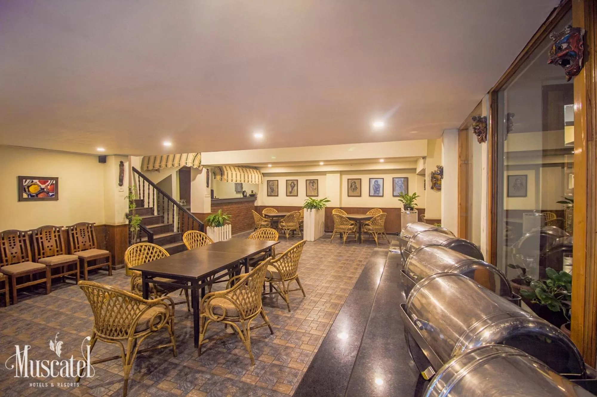 Restaurant/Places to Eat in Muscatel Delamare - 200 Mts from MG Marg