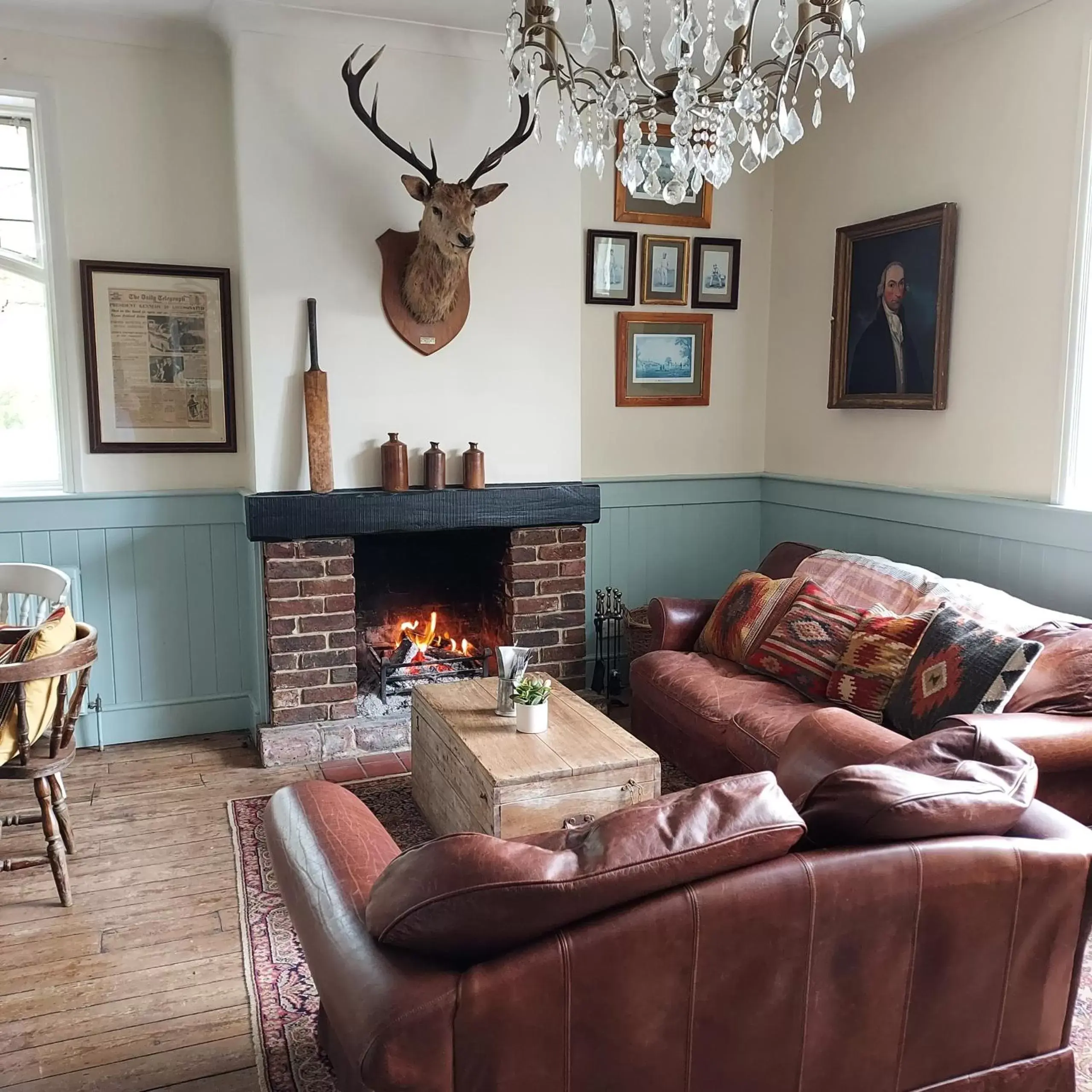 Lounge or bar, Seating Area in The Cricketers Inn