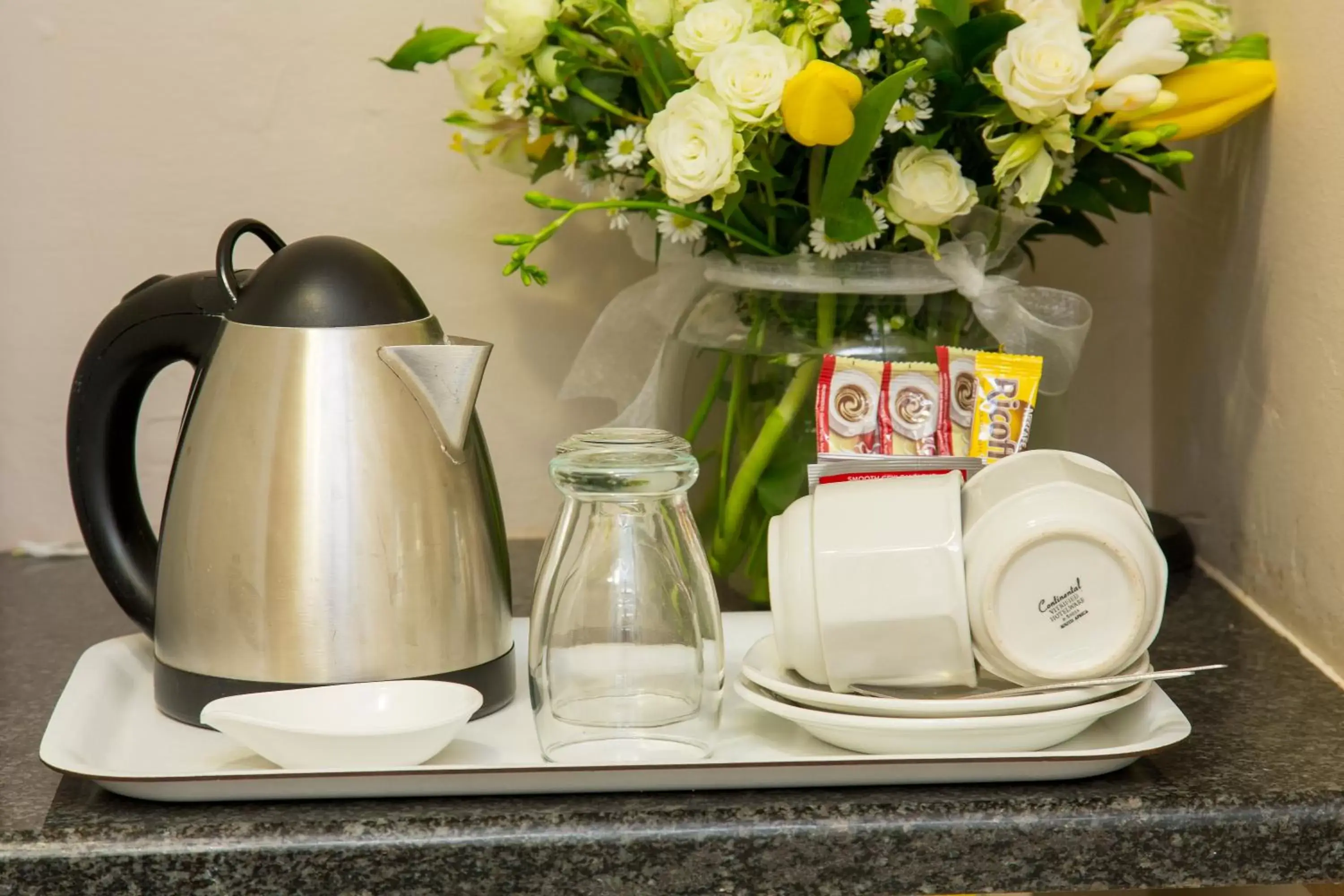 Coffee/tea facilities in Hotel 224 & Apartments