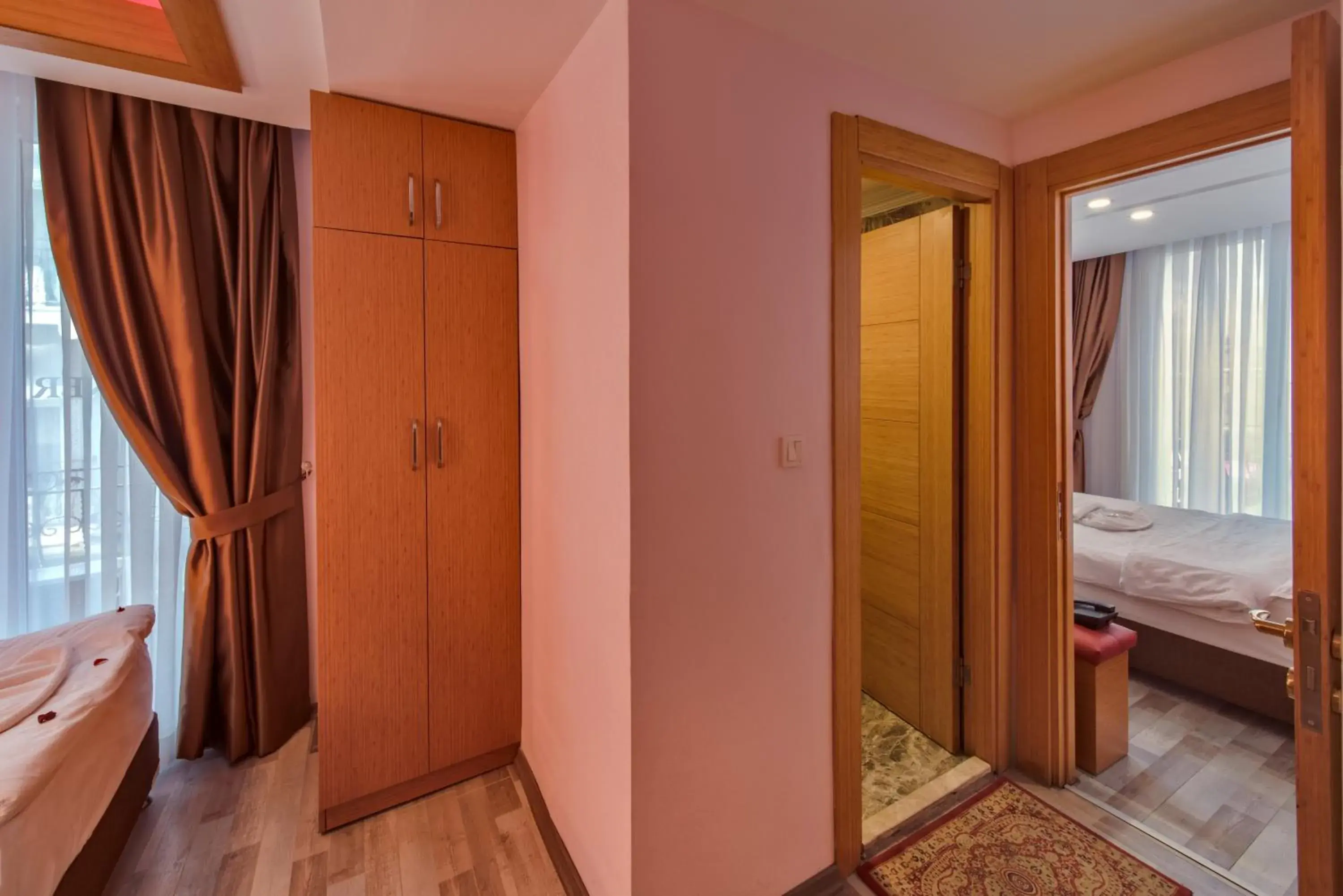 Sauna, Bed in Gulhane Corner Hotel