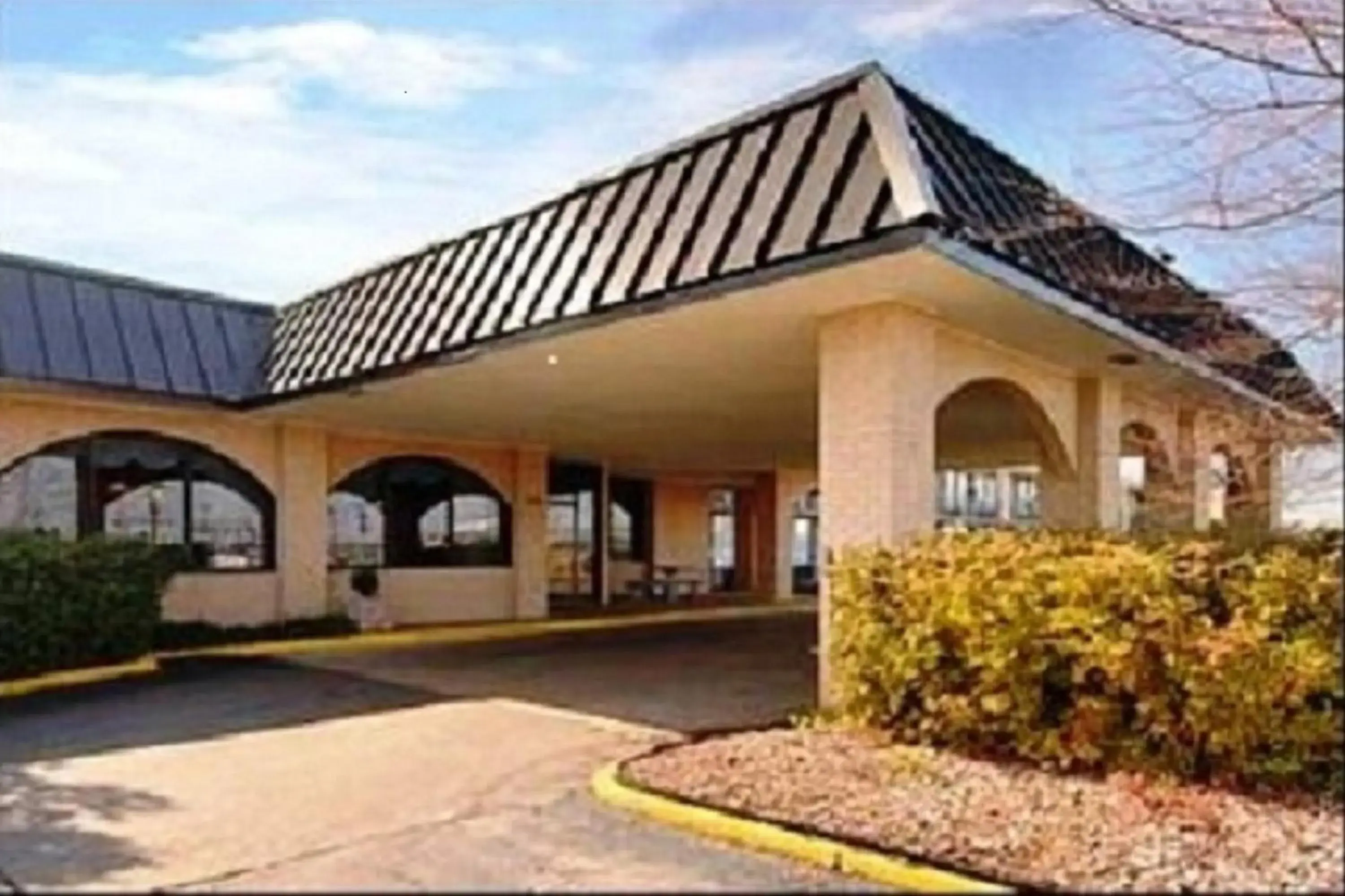 Facade/entrance, Property Building in Motel 6-Natchitoches, LA